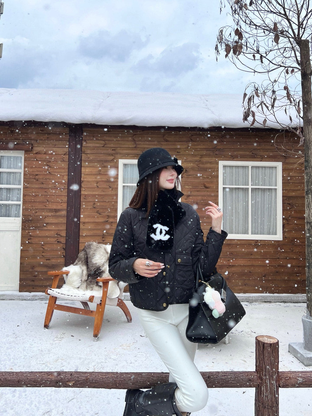 Moncler Diamond Quilted Padded Short Jacket