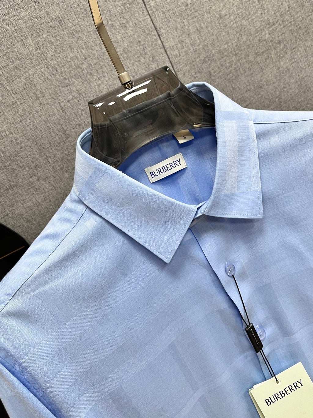 Burberry Men's Casual Long Sleeve Shirt – Autumn/Winter Collection