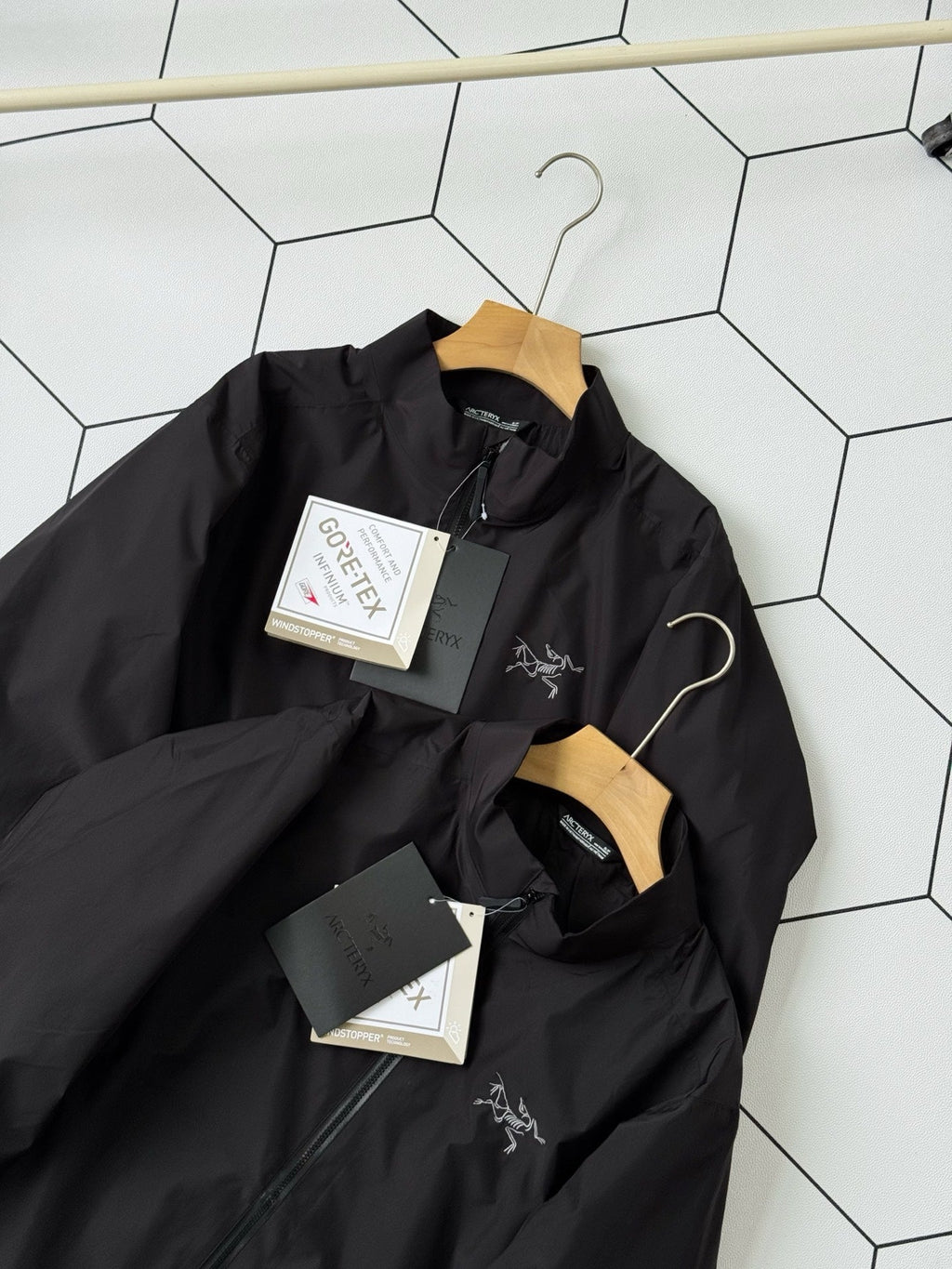 Arc'teryx Solano Windbreaker Jacket – 2025 Model