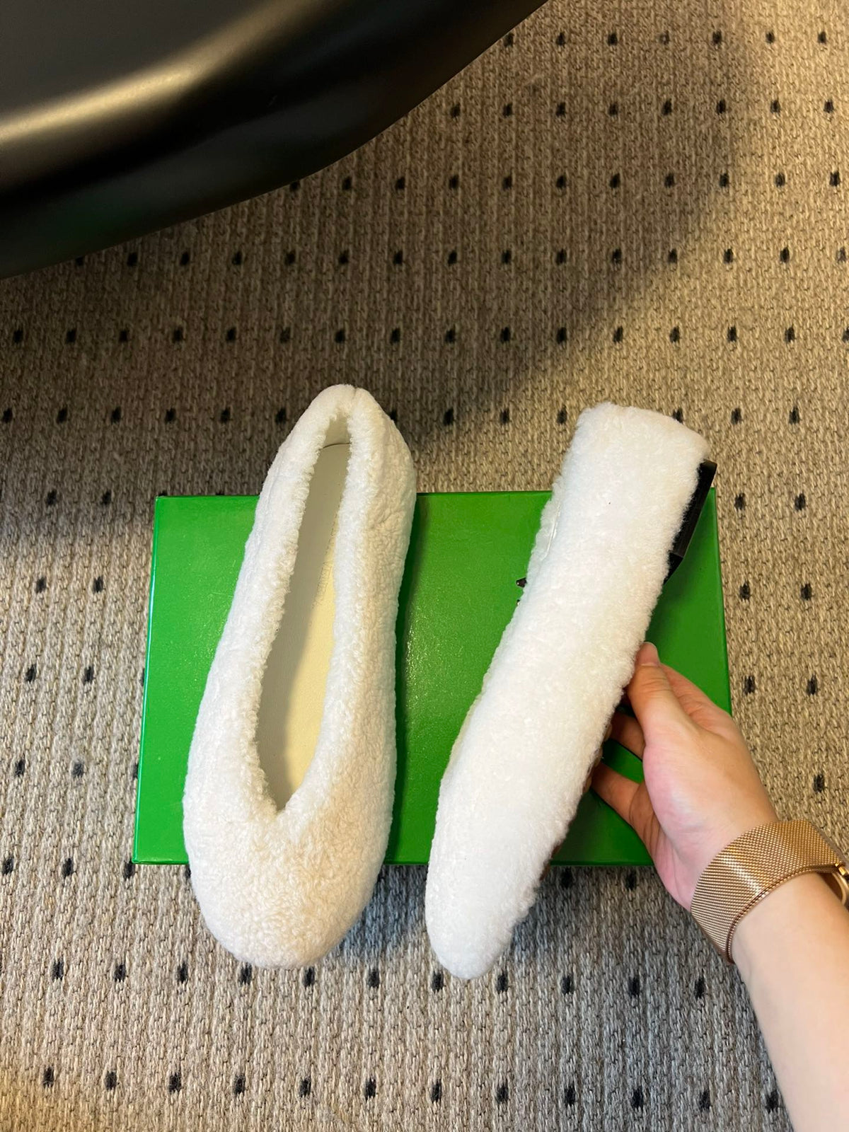 Bottega Veneta Furry Ballet Flats – 25SS