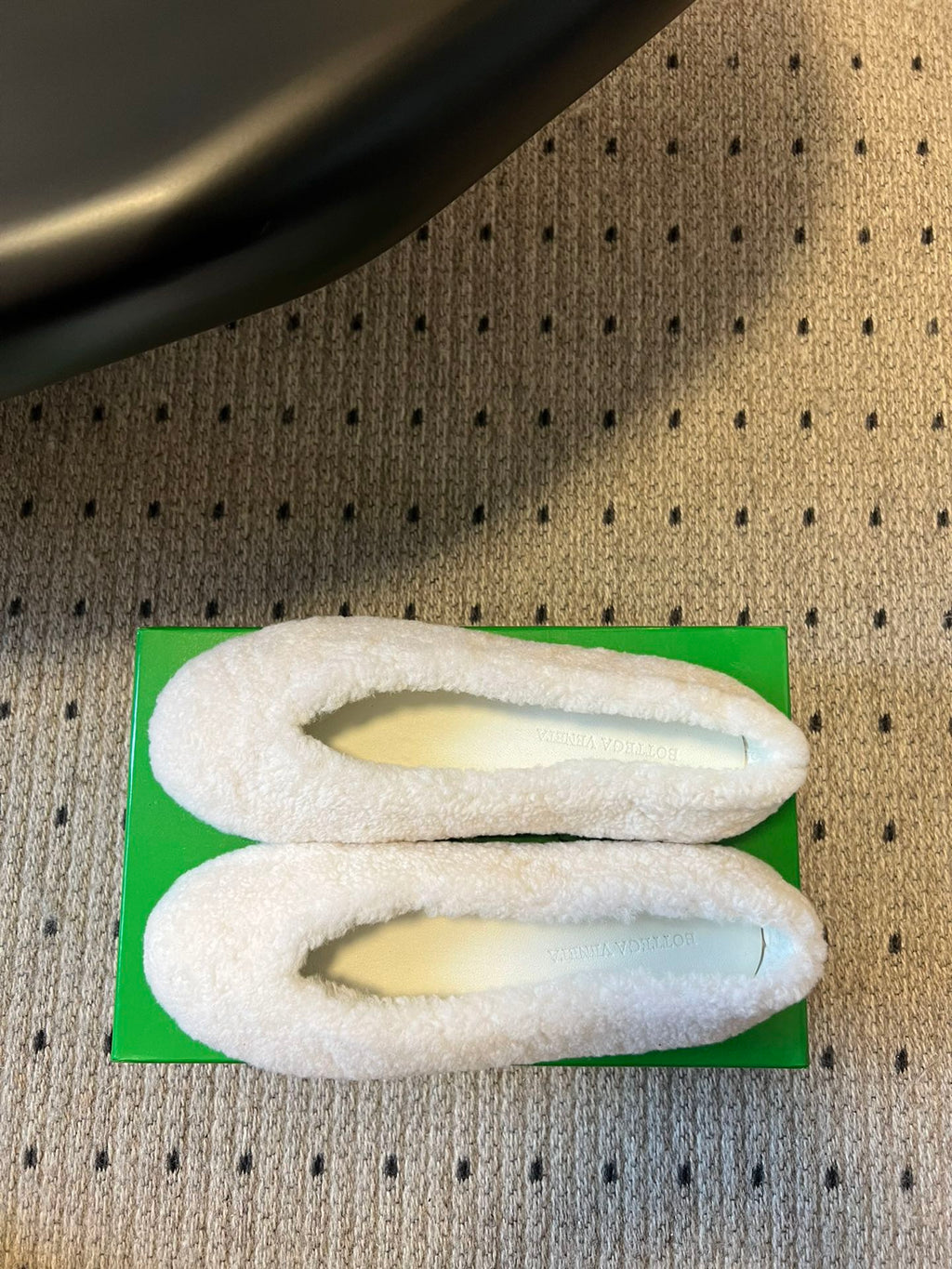 Bottega Veneta Furry Ballet Flats – 25SS