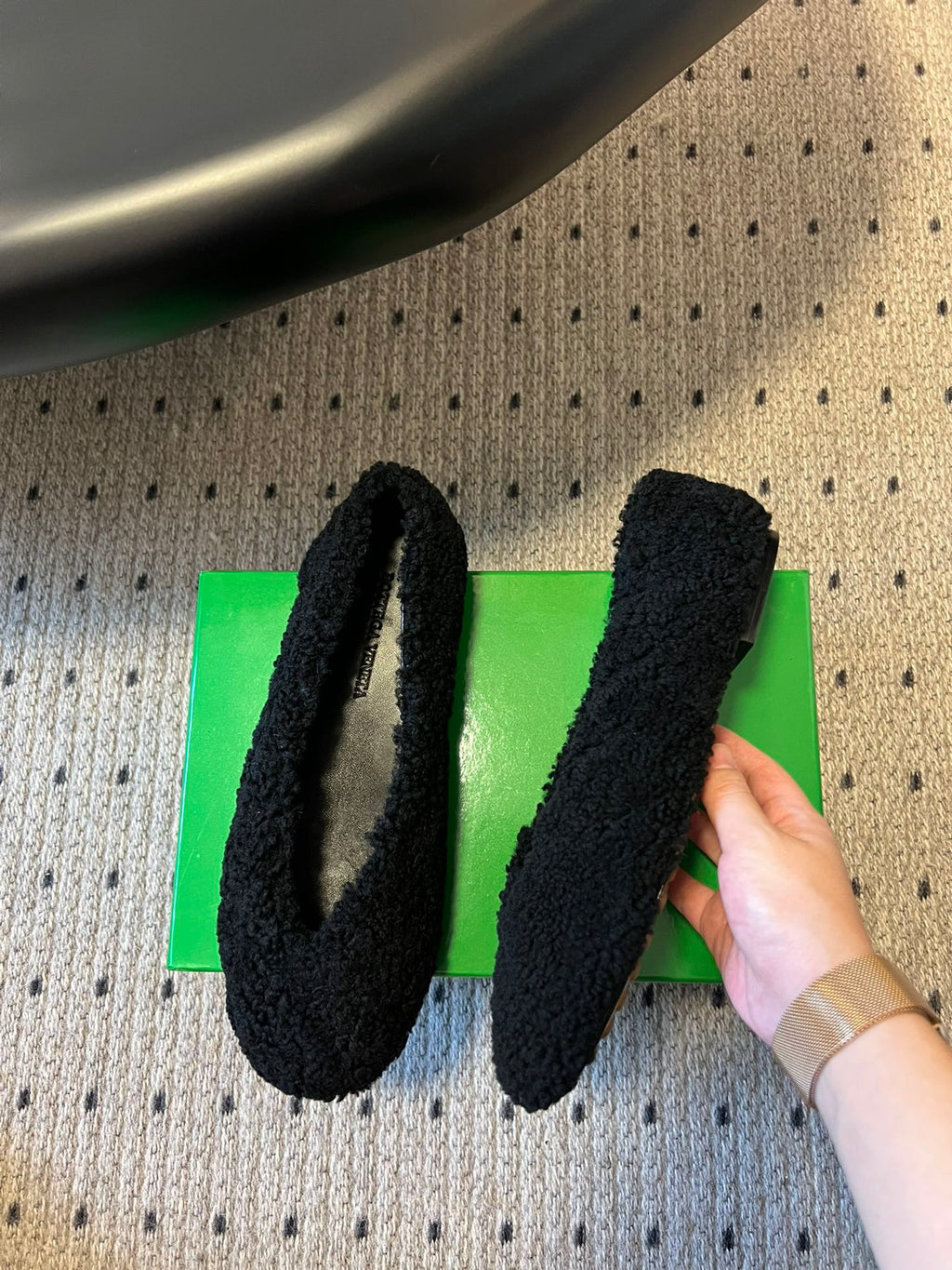 Bottega Veneta Furry Ballet Flats – 25SS