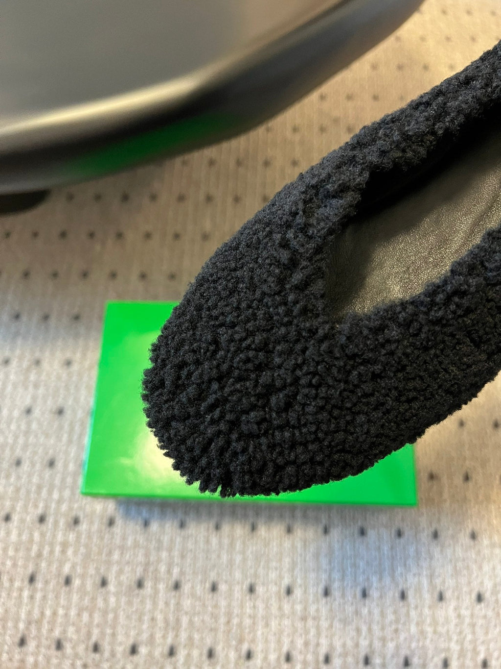 Bottega Veneta Furry Ballet Flats – 25SS