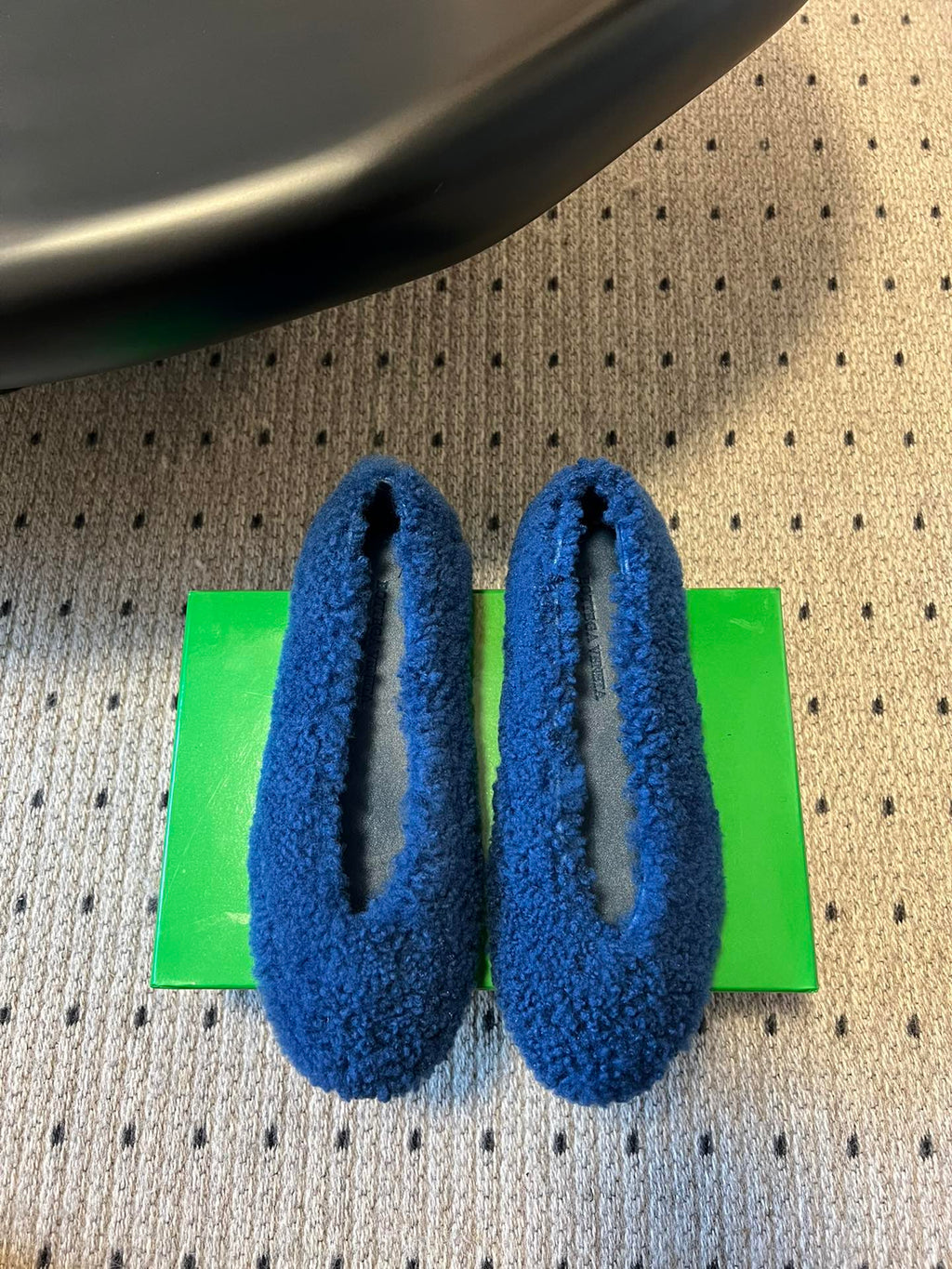 Bottega Veneta Furry Ballet Flats – 25SS