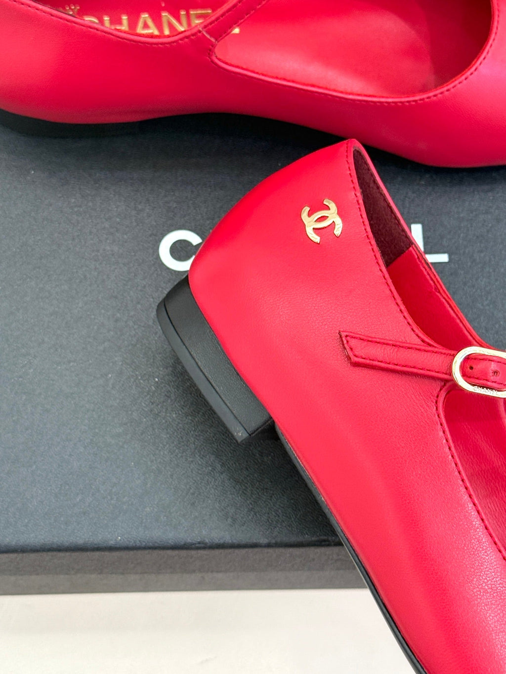 Chanel 25K Pointed Toe Mary Jane Flats