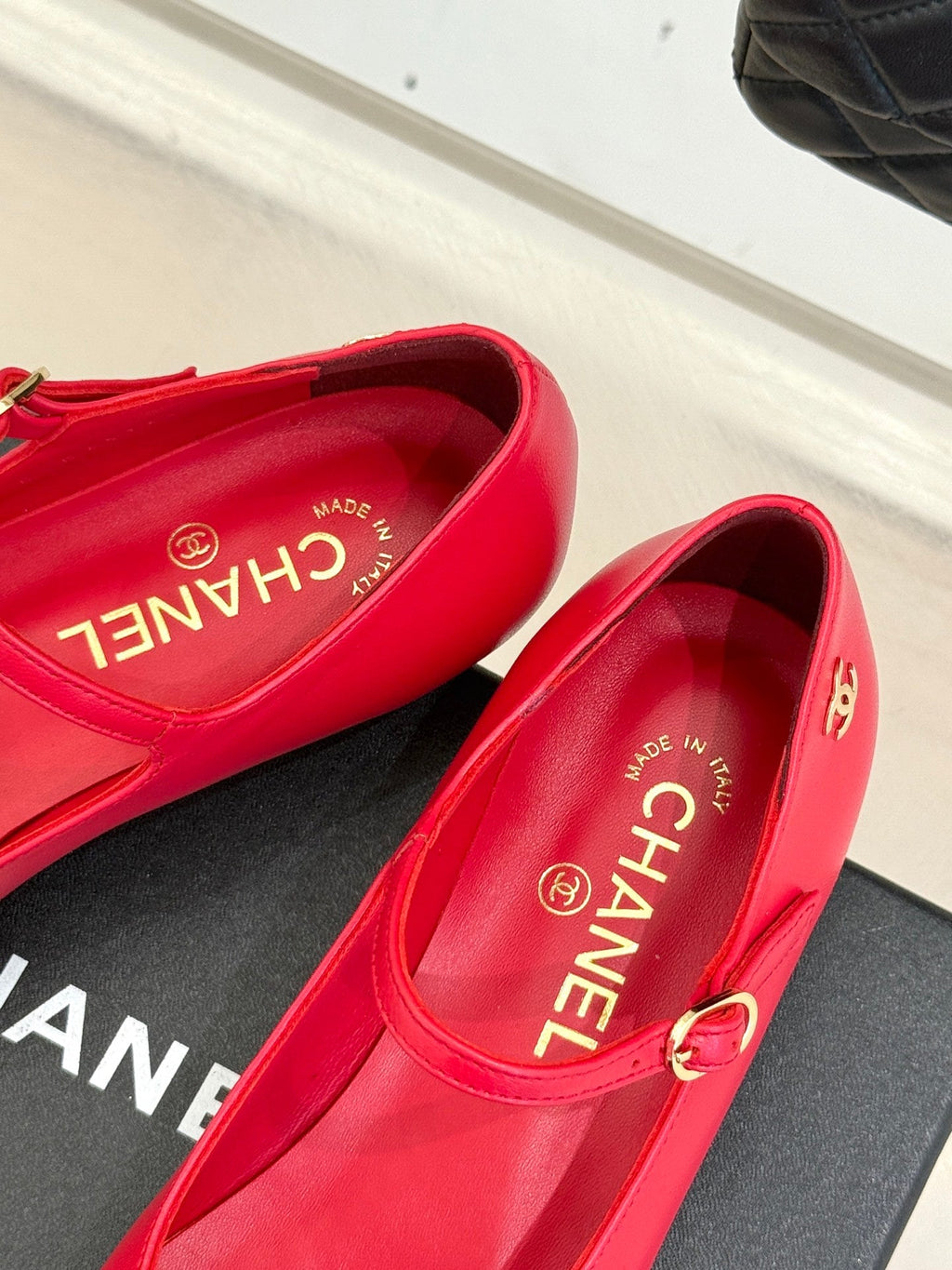 Chanel 25K Pointed Toe Mary Jane Flats