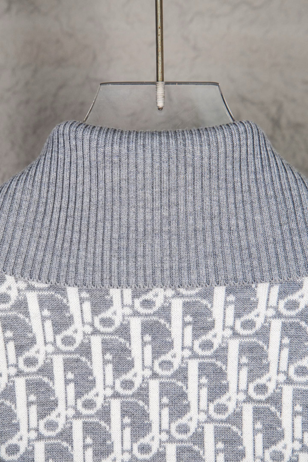 Dior Classic Oblique Reversible Cashmere Sweater – 25FW