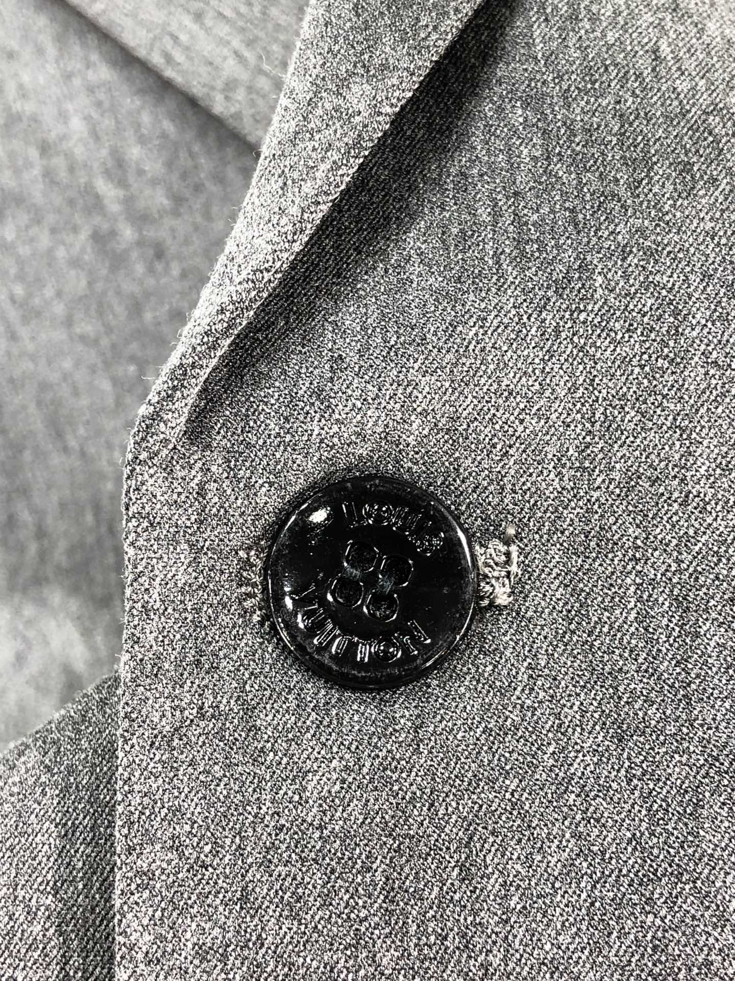 Louis Vuitton Men's Slim Fit Blend Suit Set – Autumn/Winter Collection