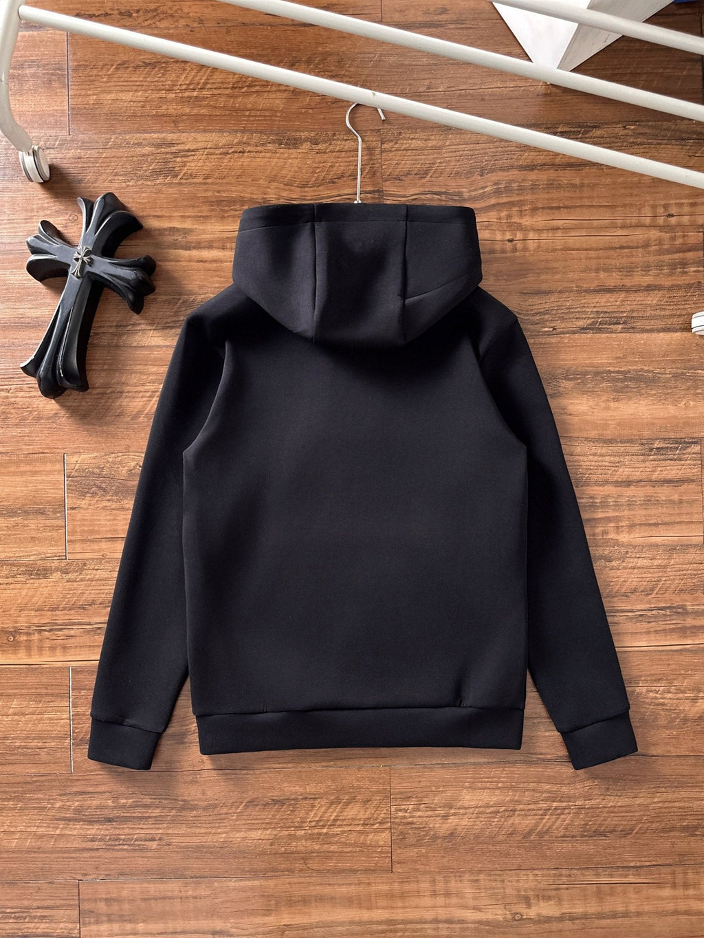 Moncler Unisex Logo Hooded Sweatshirt – 2025FW