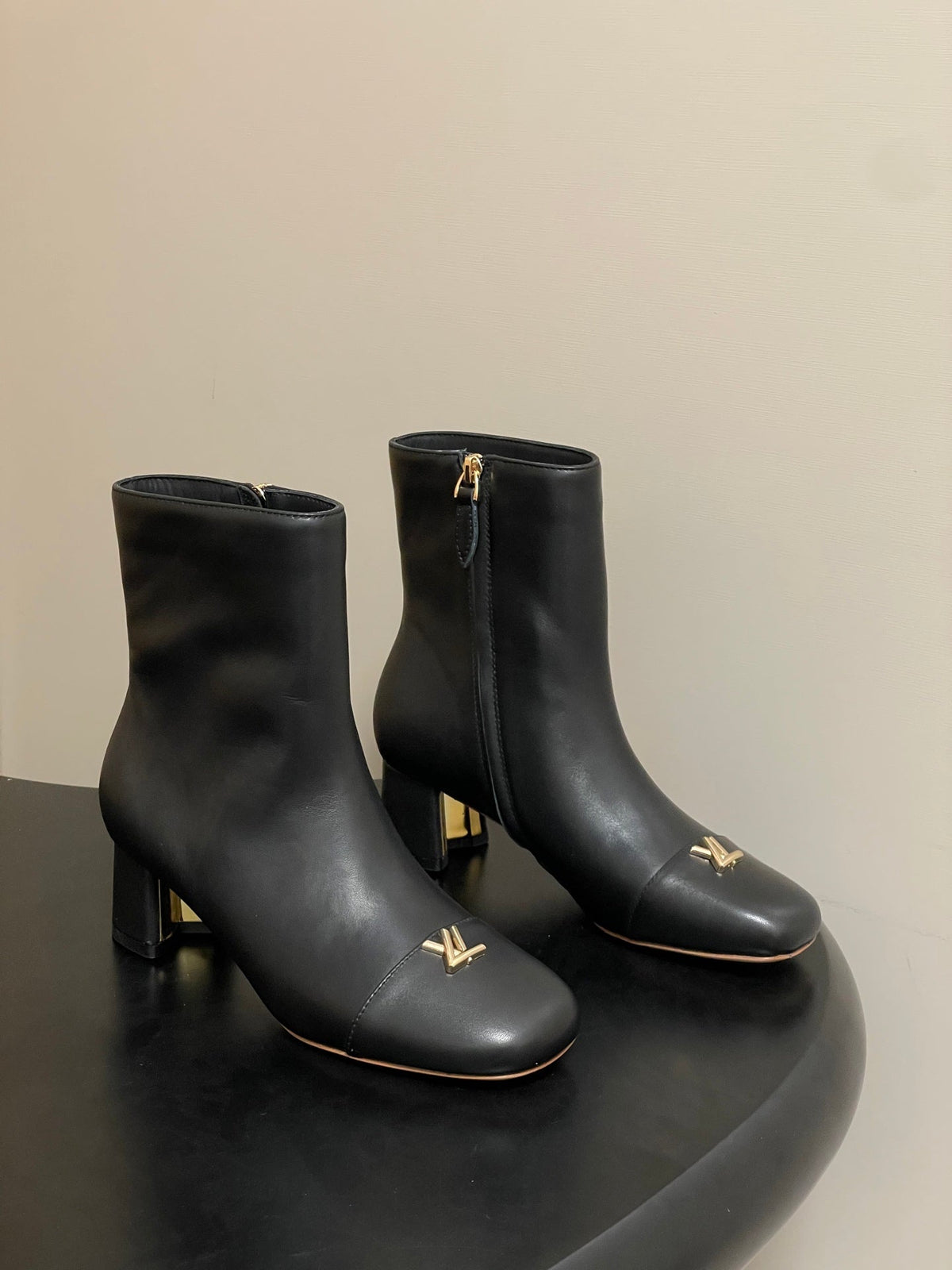 Louis Vuitton LV Swing Metal Heel Ankle Boots – 25SS Autumn/Winter Collection