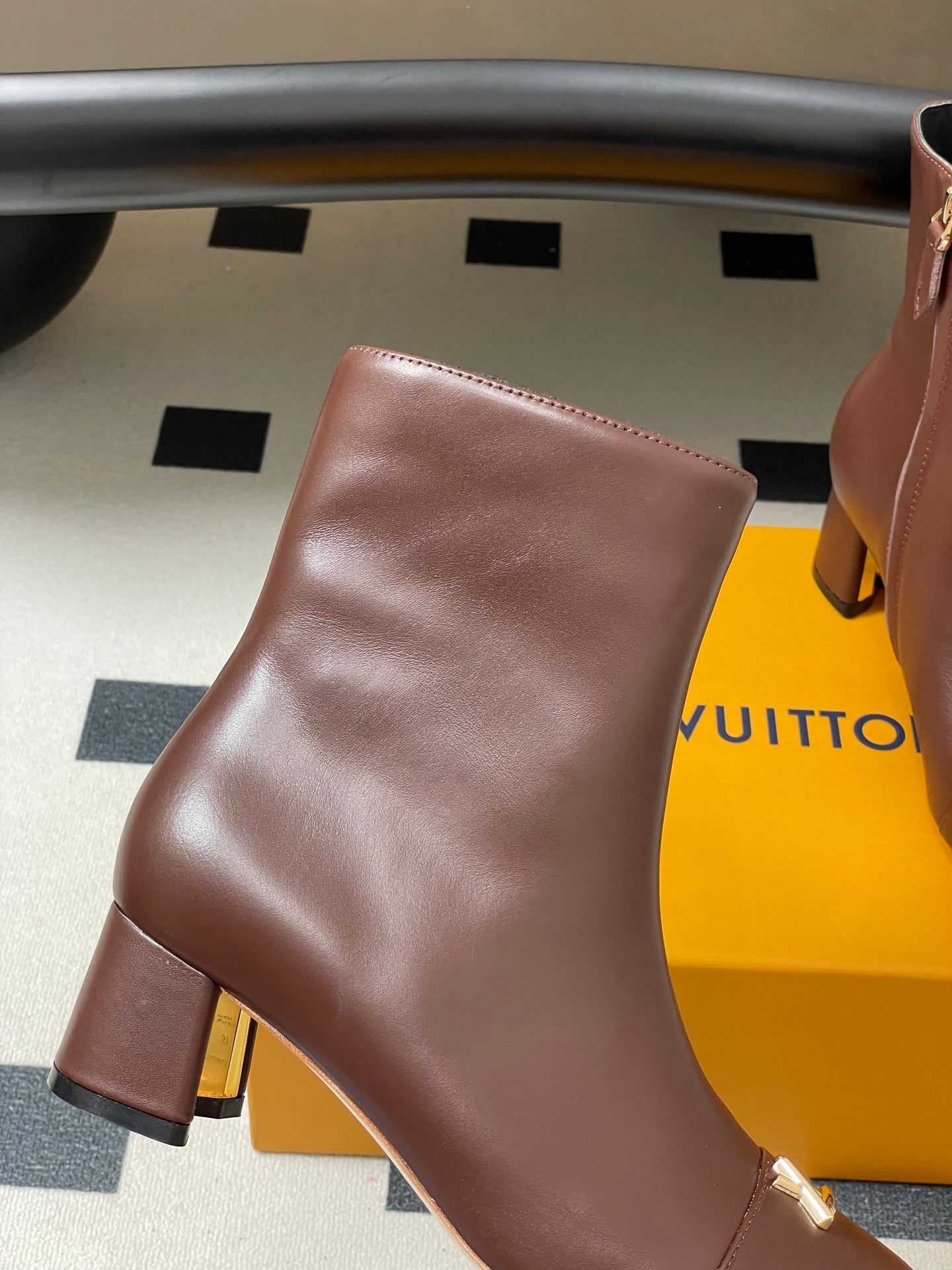 Louis Vuitton LV Swing Metal Heel Ankle Boots – 25SS Autumn/Winter Collection