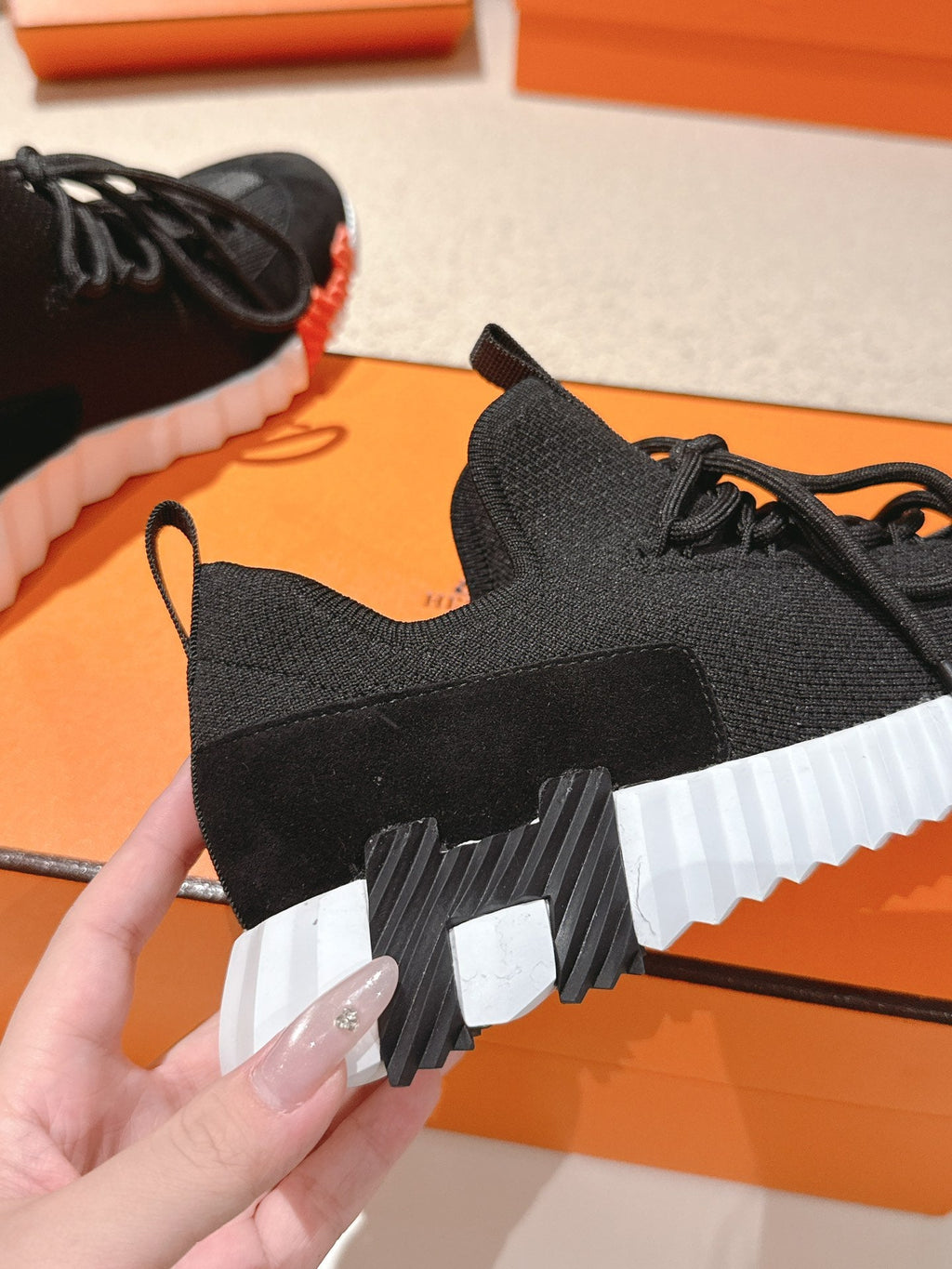 Hermès Classic Couple's Casual Sneakers
