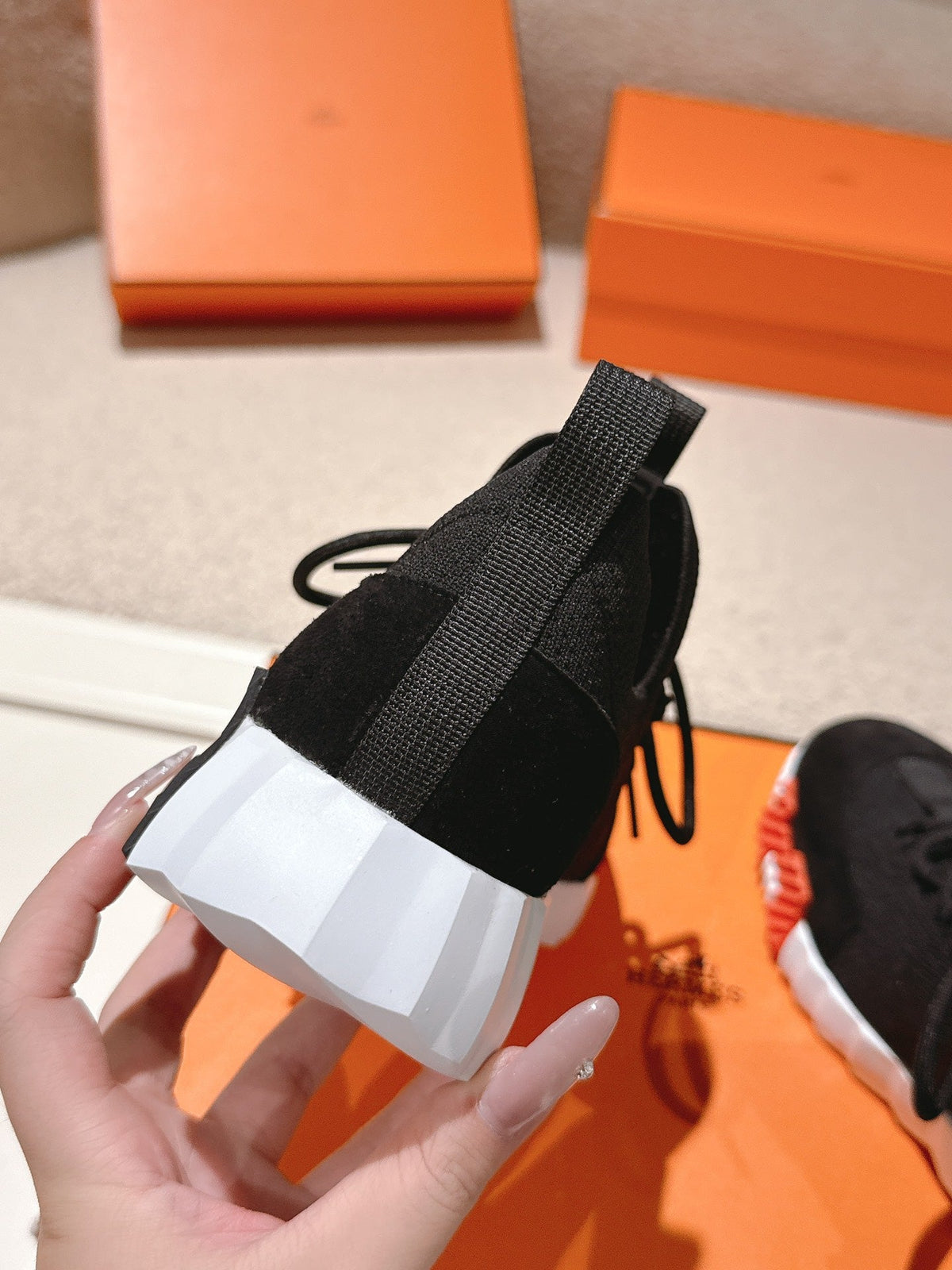 Hermès Classic Couple's Casual Sneakers