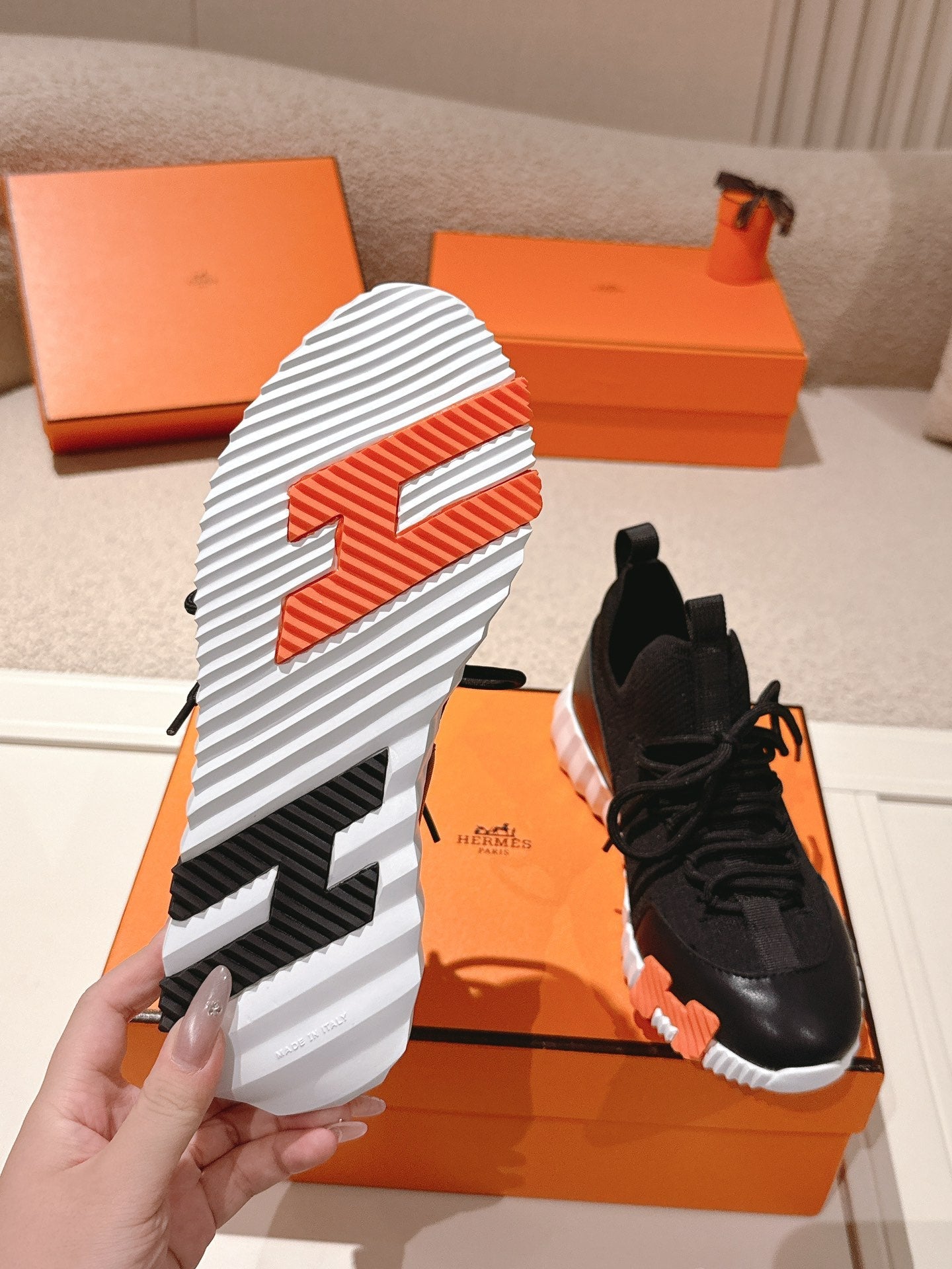Hermès Classic Couple's Casual Sneakers