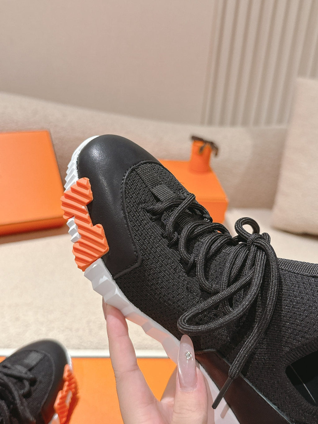 Hermès Classic Couple's Casual Sneakers
