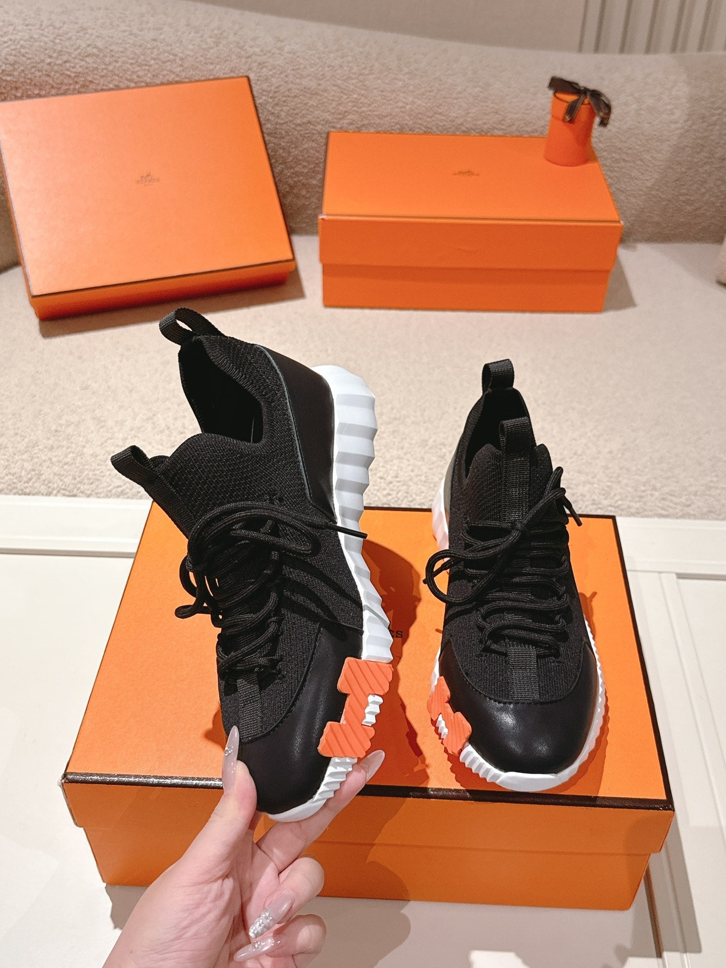 Hermès Classic Couple's Casual Sneakers