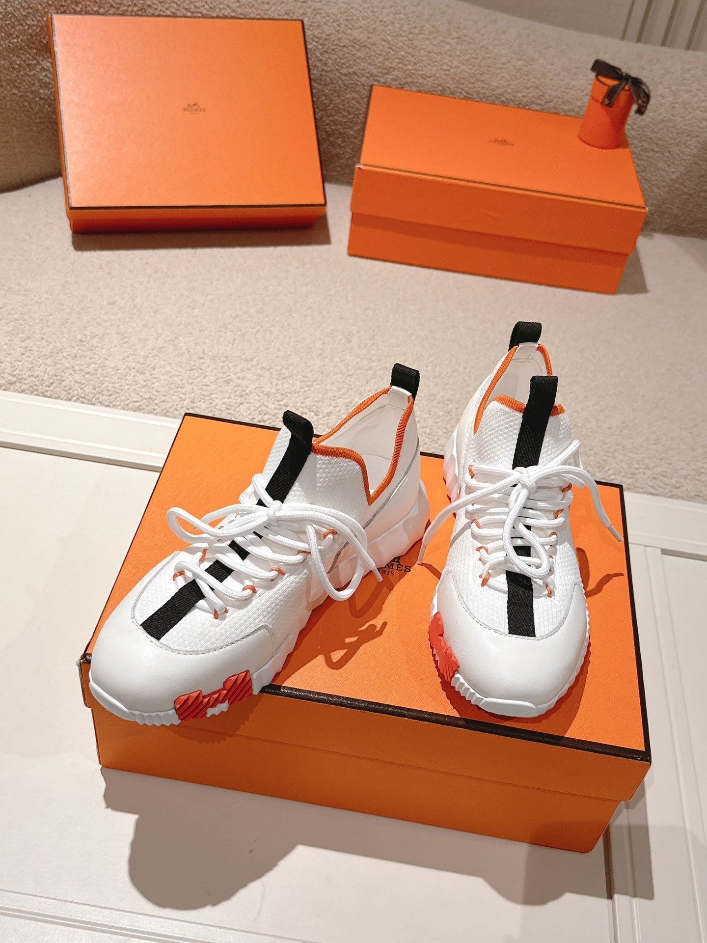 Hermès Classic Couple's Casual Sneakers