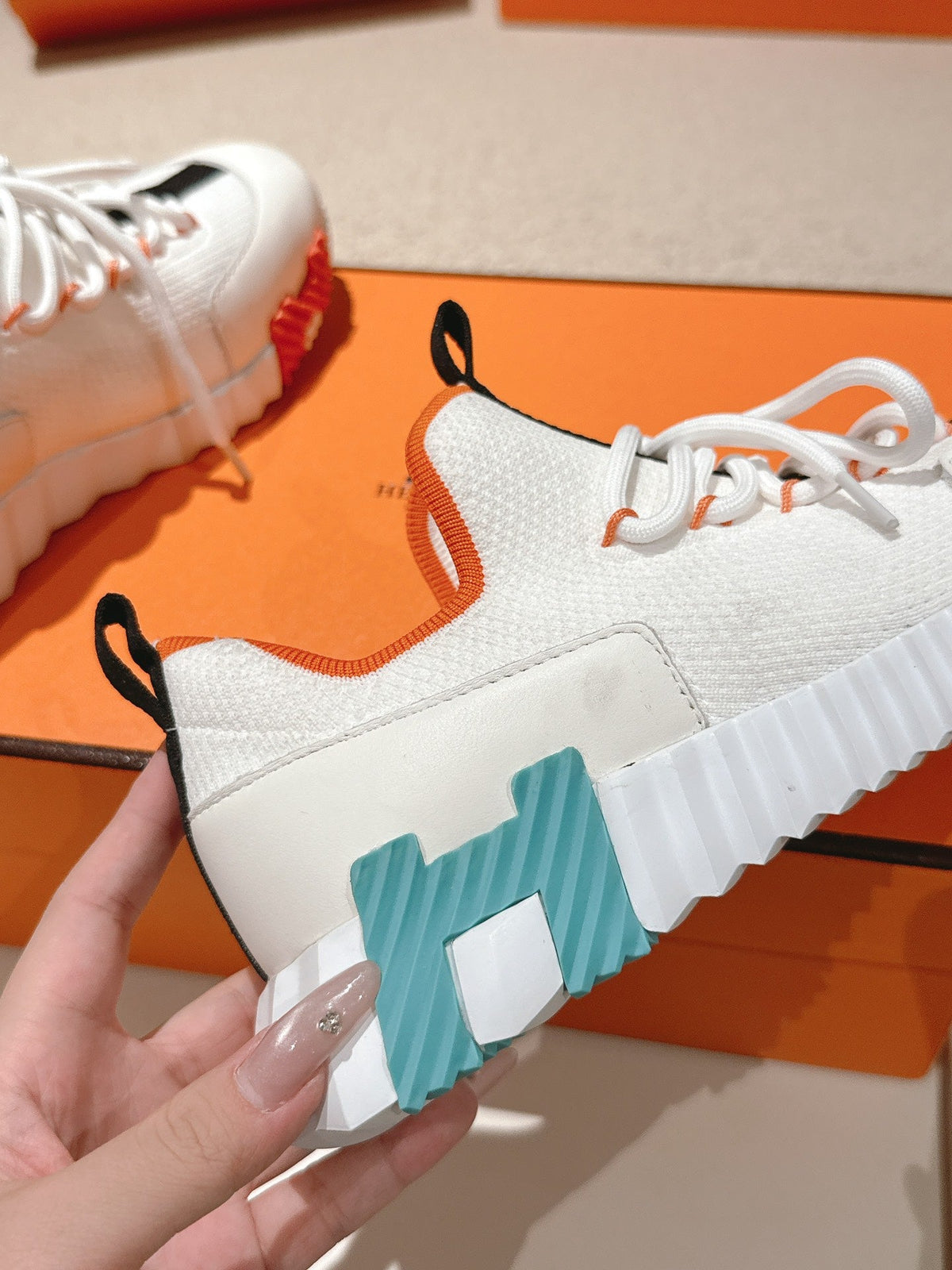 Hermès Classic Couple's Casual Sneakers