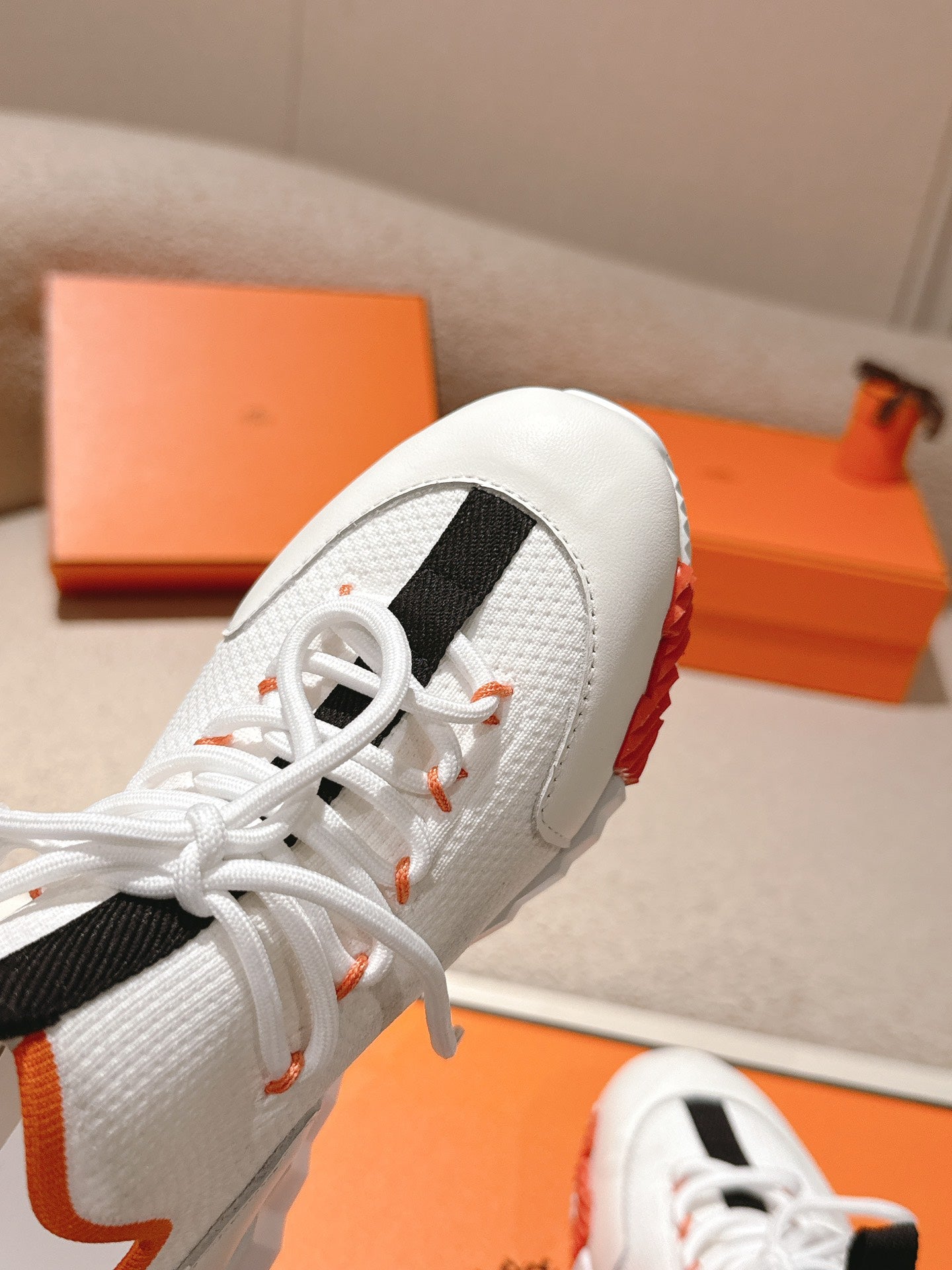 Hermès Classic Couple's Casual Sneakers