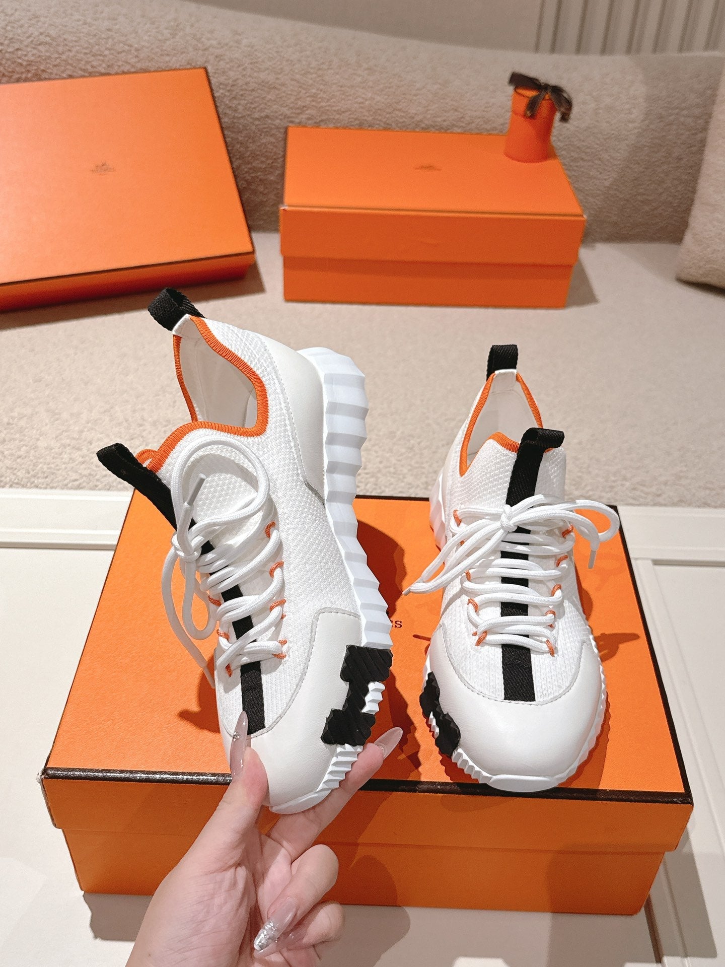 Hermès Classic Couple's Casual Sneakers