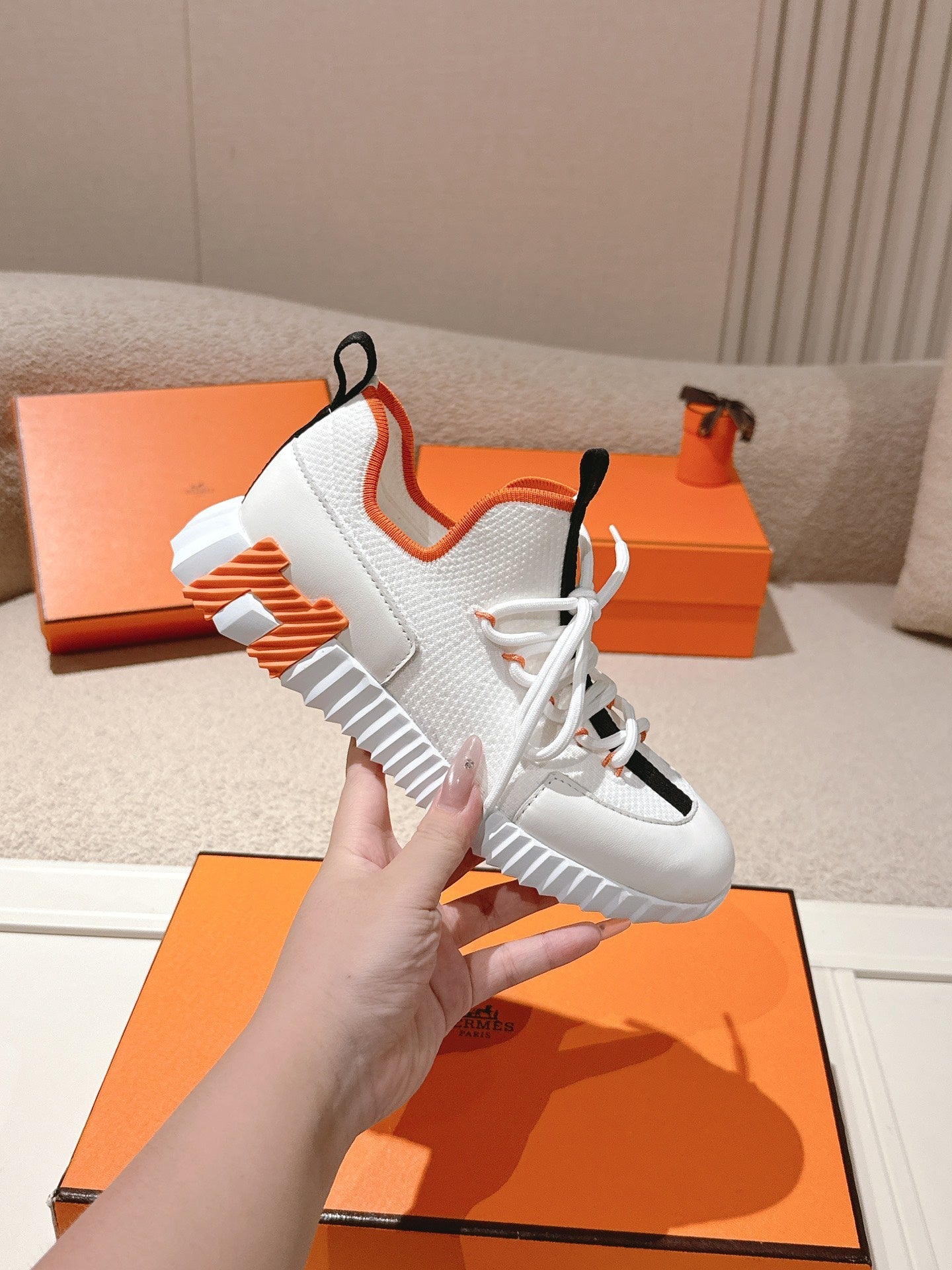 Hermès Classic Couple's Casual Sneakers