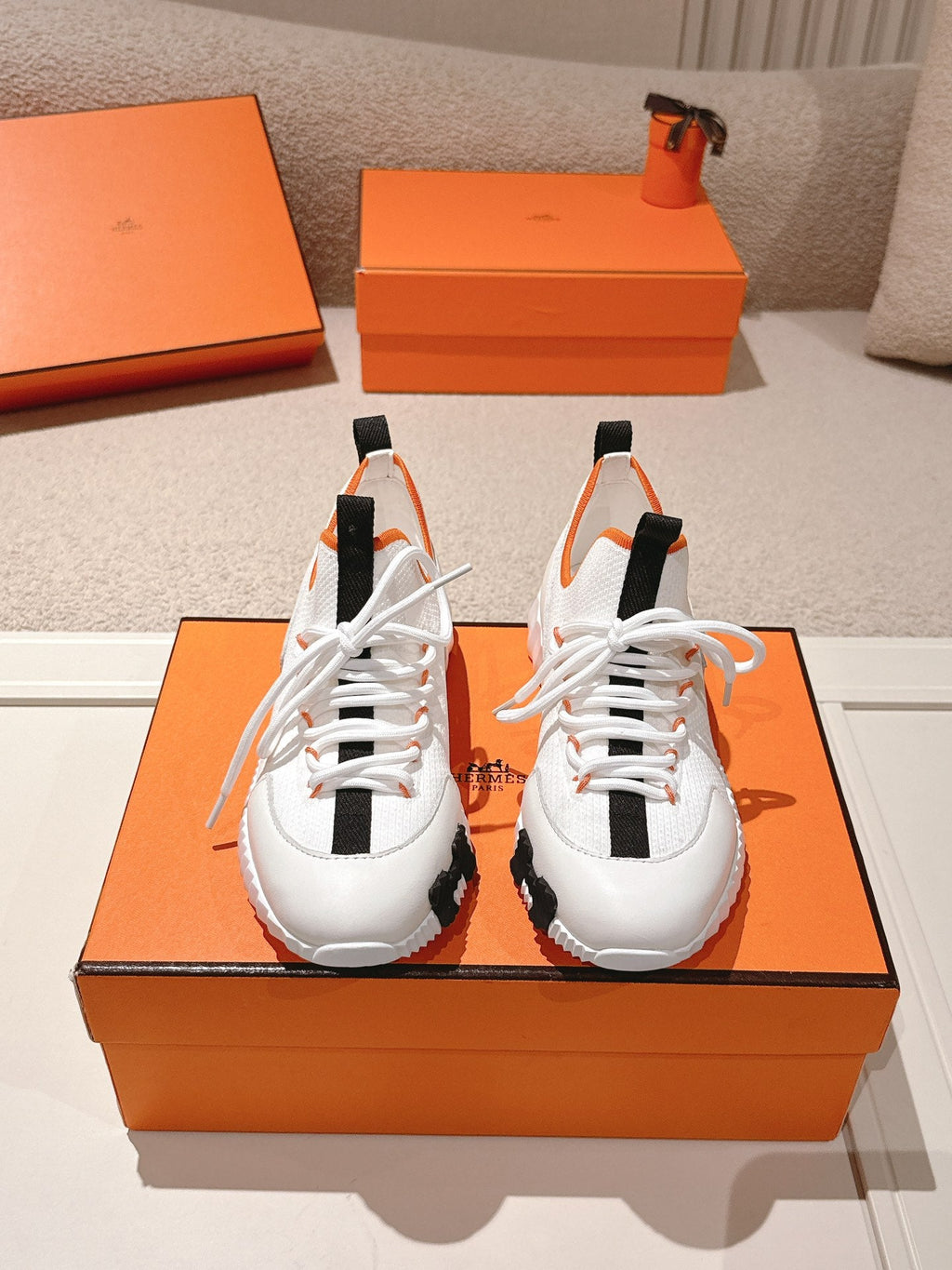 Hermès Classic Couple's Casual Sneakers