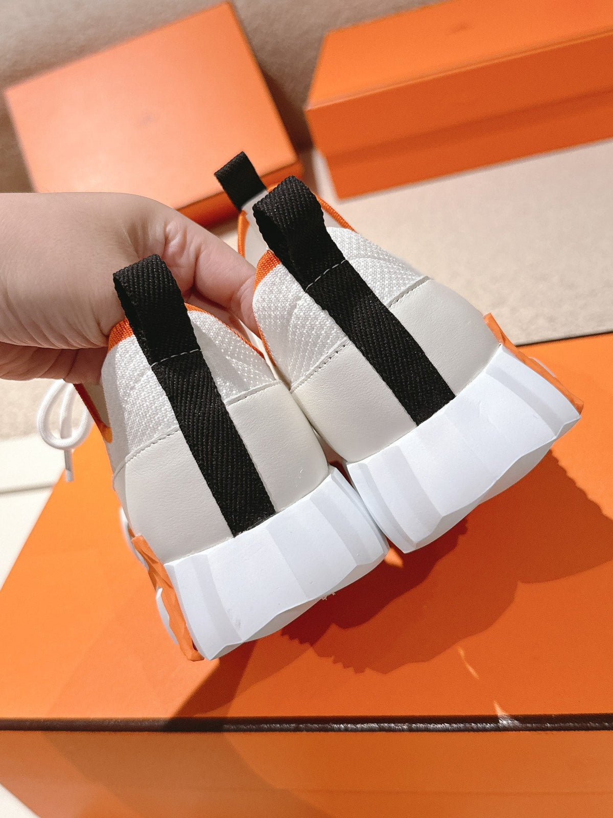 Hermès Classic Couple's Casual Sneakers