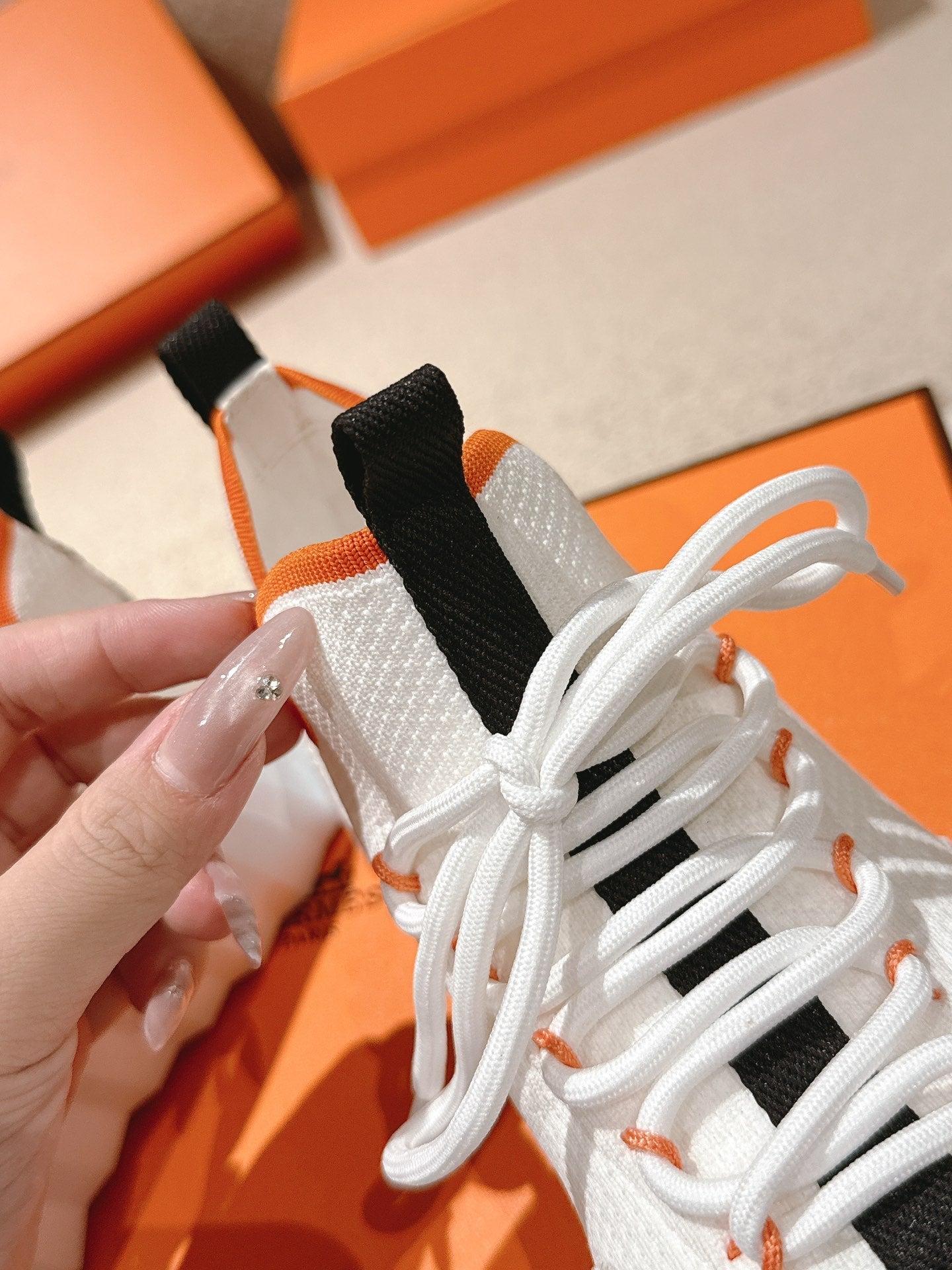 Hermès Classic Couple's Casual Sneakers