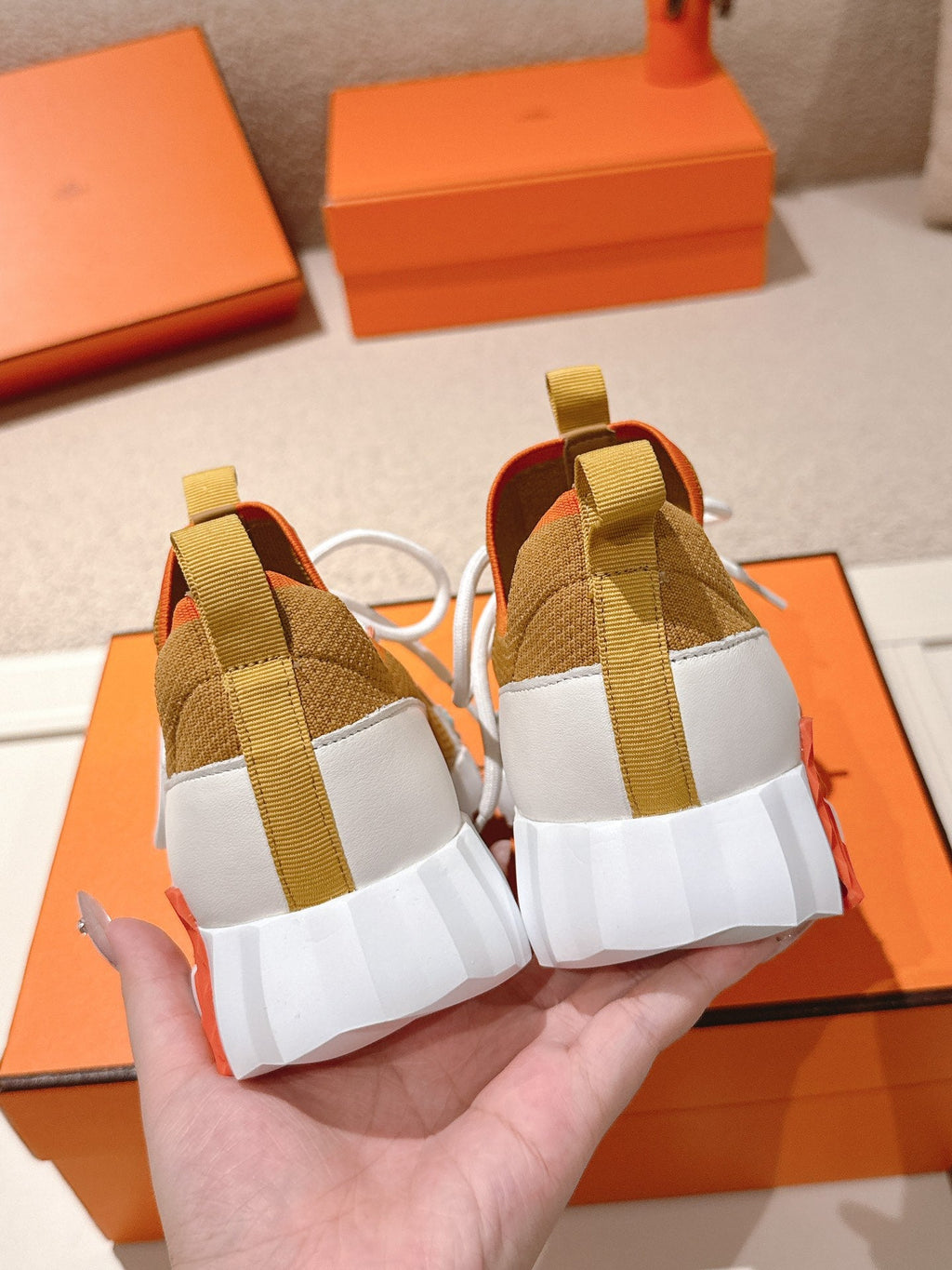 Hermès Classic Couple's Casual Sneakers