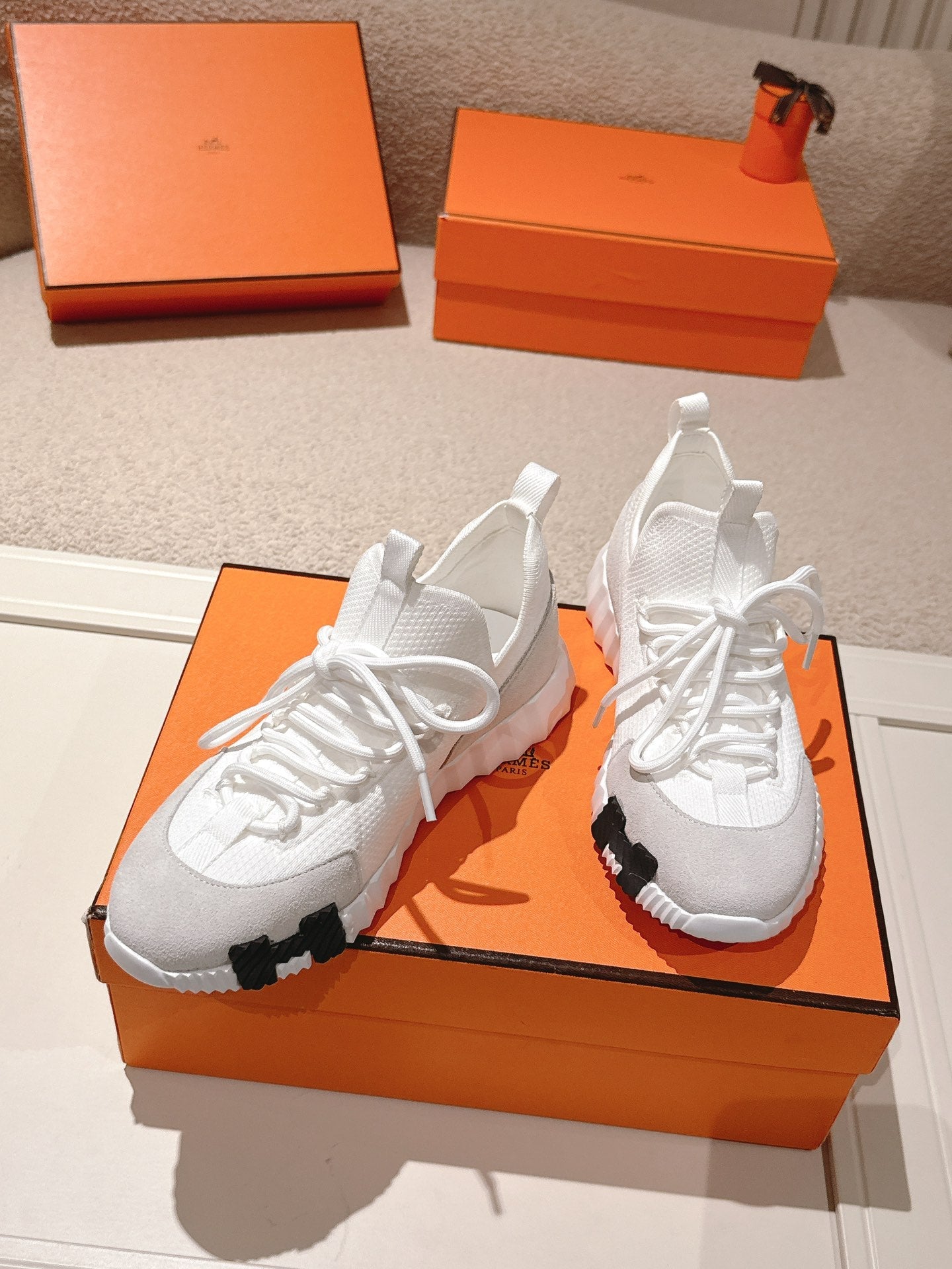 Hermès Classic Couple's Casual Sneakers