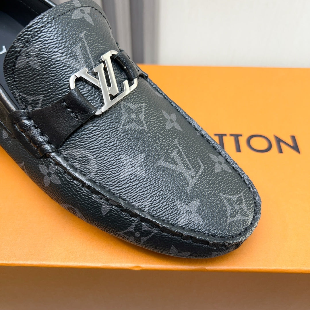 Louis Vuitton Pebbled Leather Driving Shoes