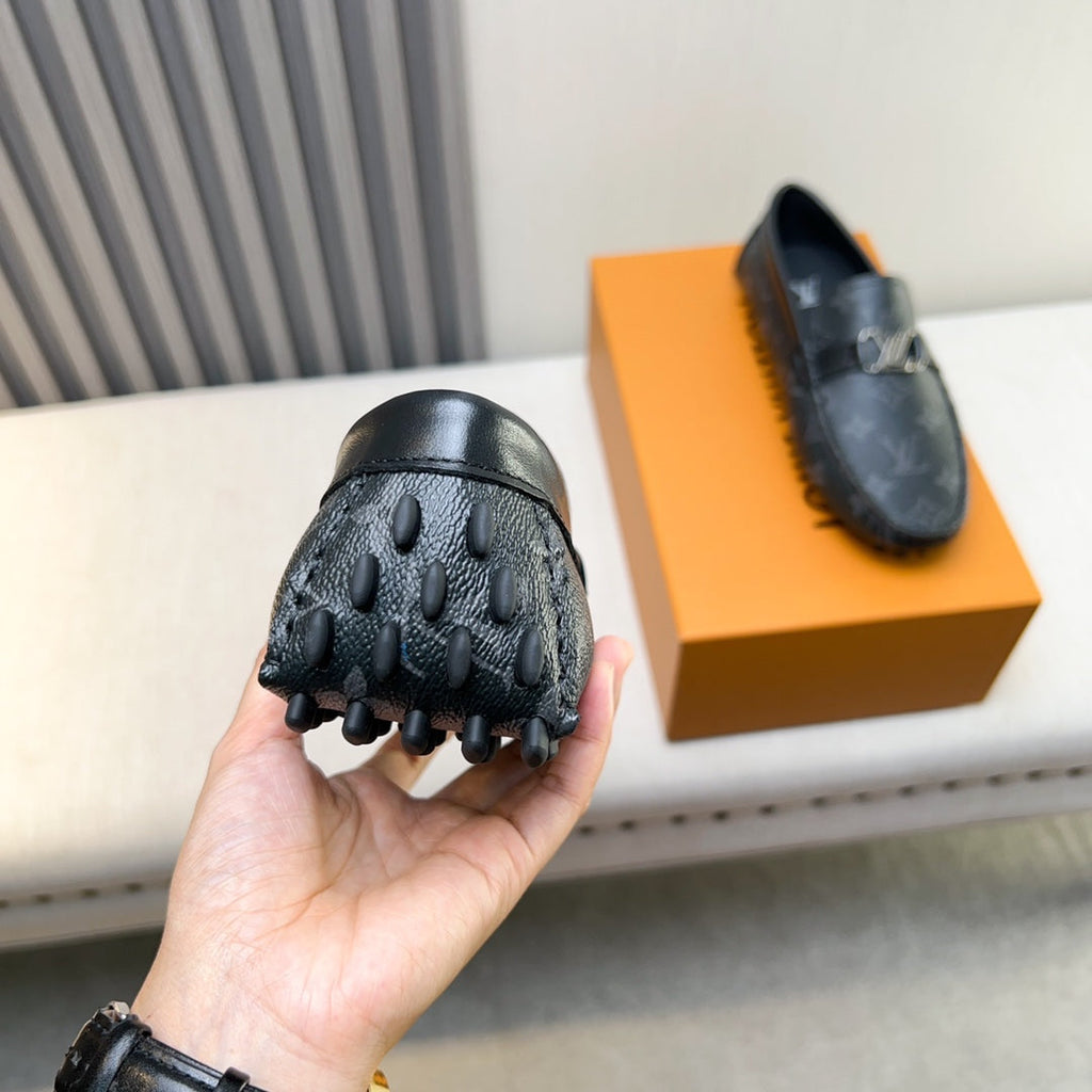 Louis Vuitton Pebbled Leather Driving Shoes