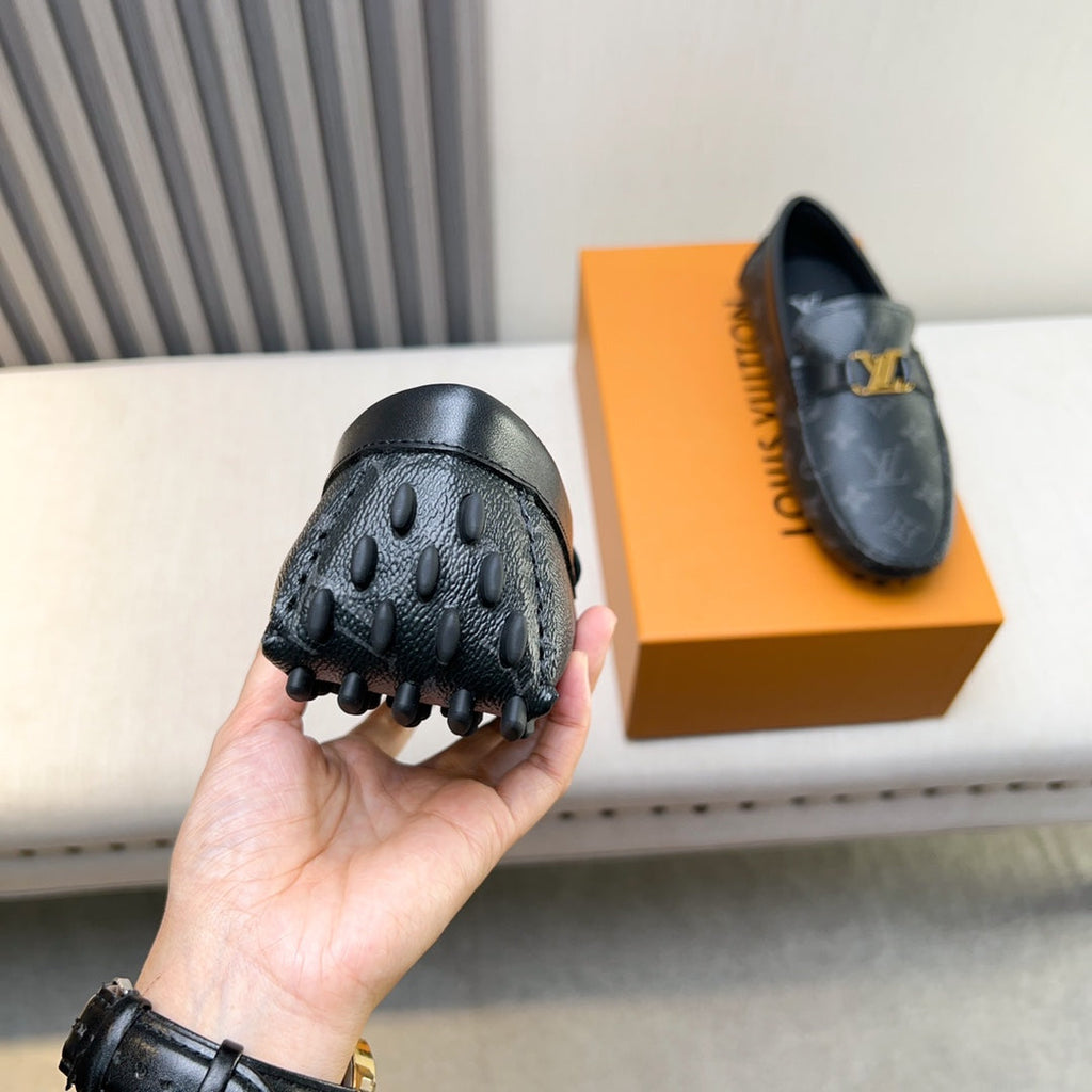 Louis Vuitton Pebbled Leather Driving Shoes