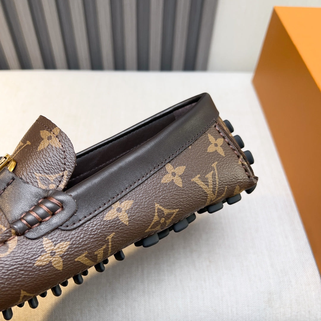 Louis Vuitton Pebbled Leather Driving Shoes