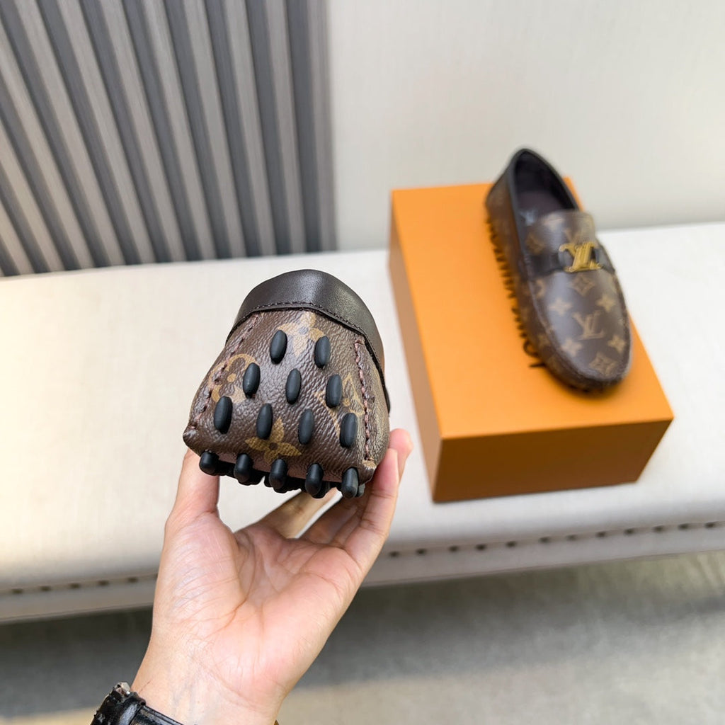 Louis Vuitton Pebbled Leather Driving Shoes