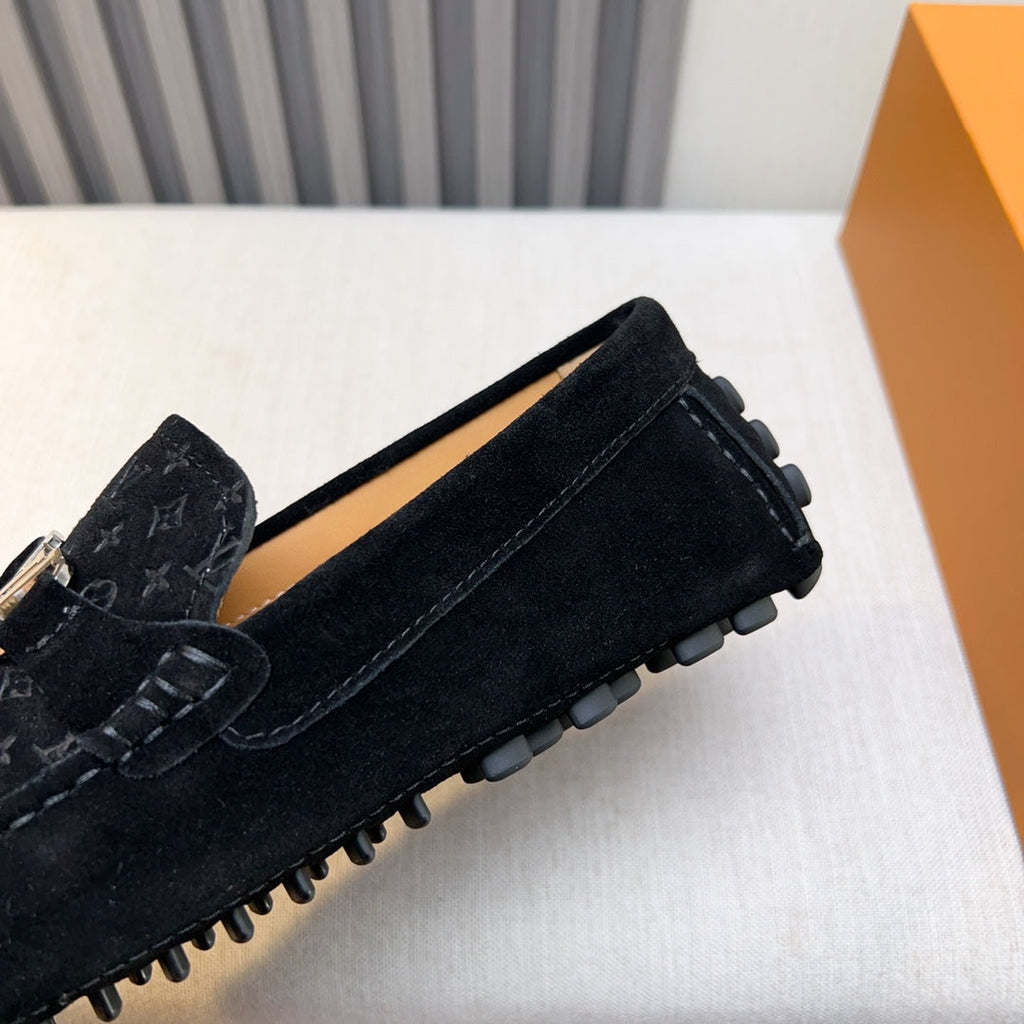 Louis Vuitton Pebbled Leather Driving Shoes
