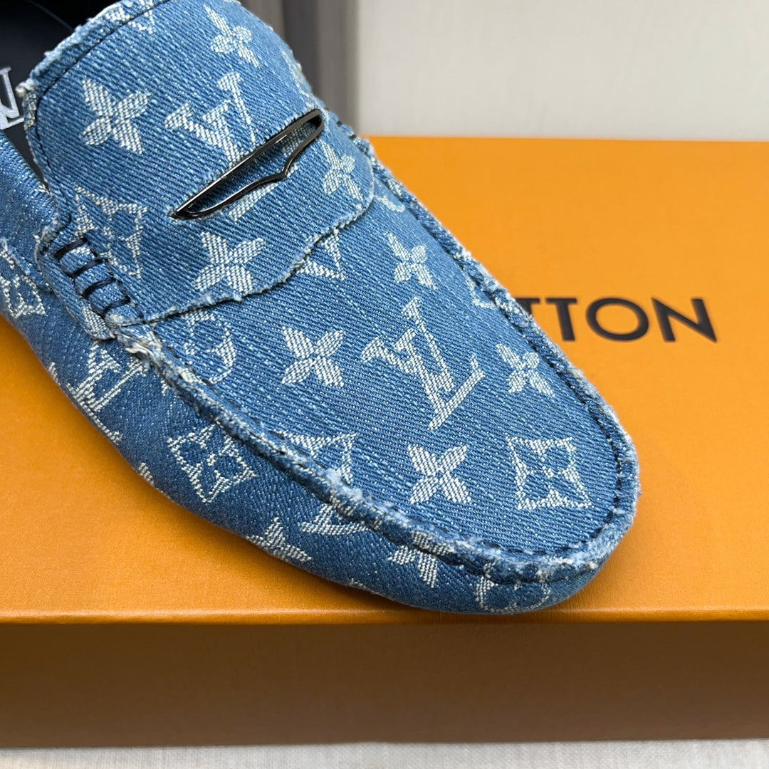 Louis Vuitton Pebbled Leather Driving Shoes