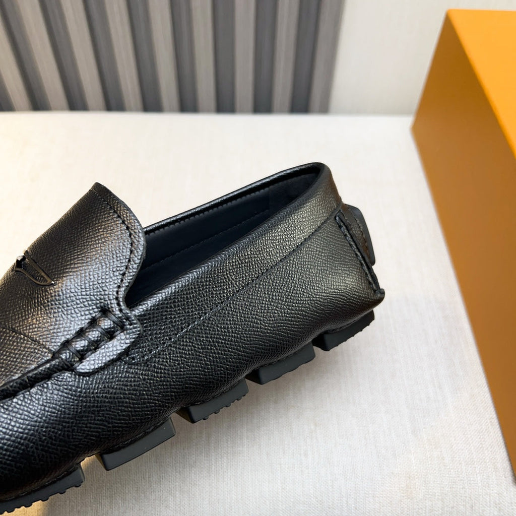 Louis Vuitton Pebbled Leather Driving Shoes