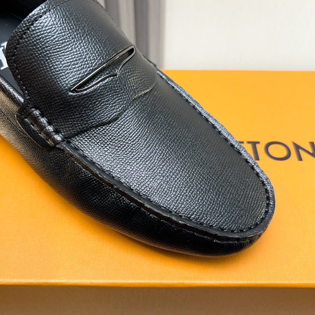 Louis Vuitton Pebbled Leather Driving Shoes