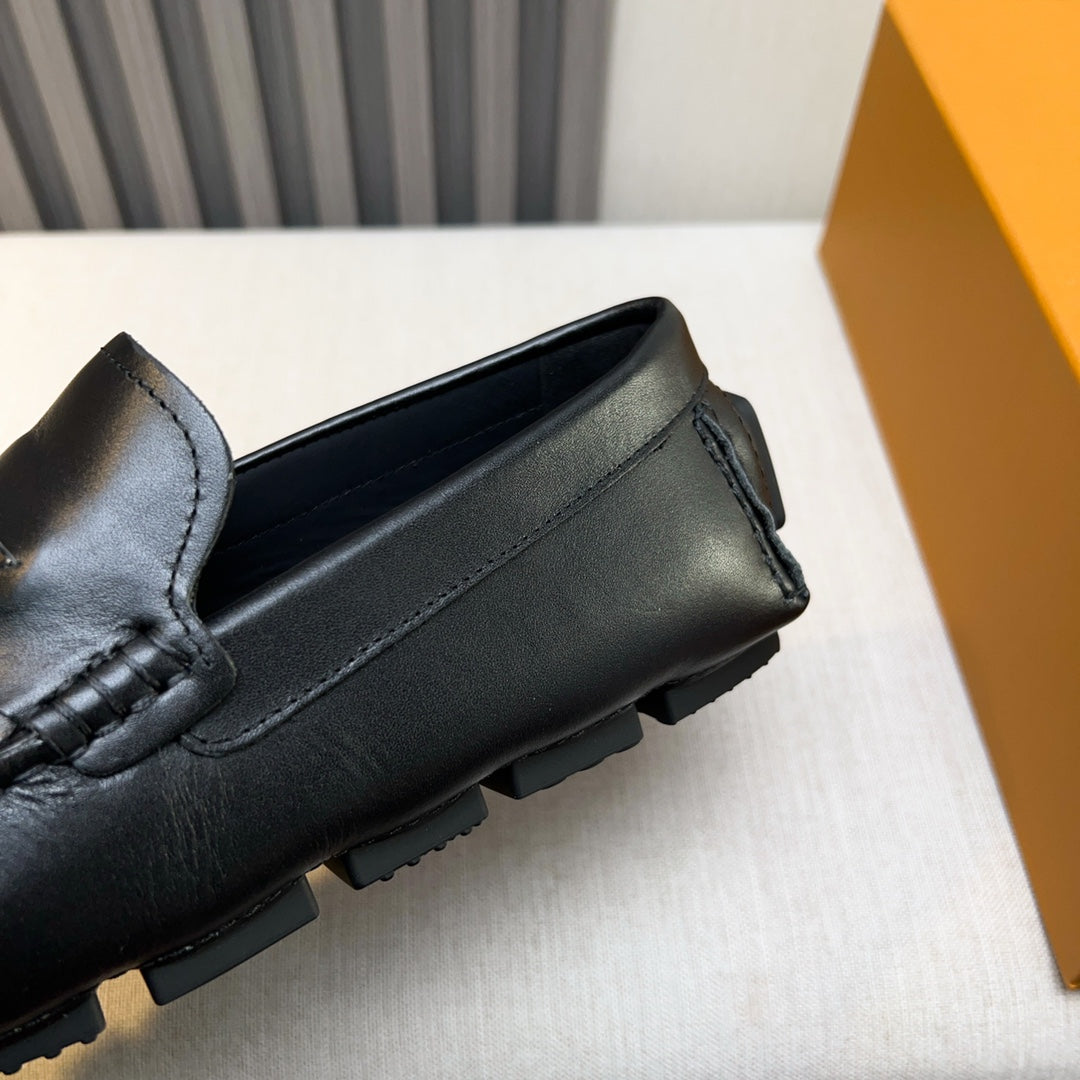 Louis Vuitton Pebbled Leather Driving Shoes