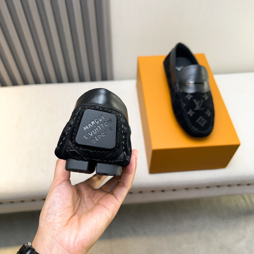 Louis Vuitton Pebbled Leather Driving Shoes