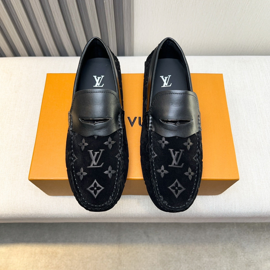 Louis Vuitton Pebbled Leather Driving Shoes