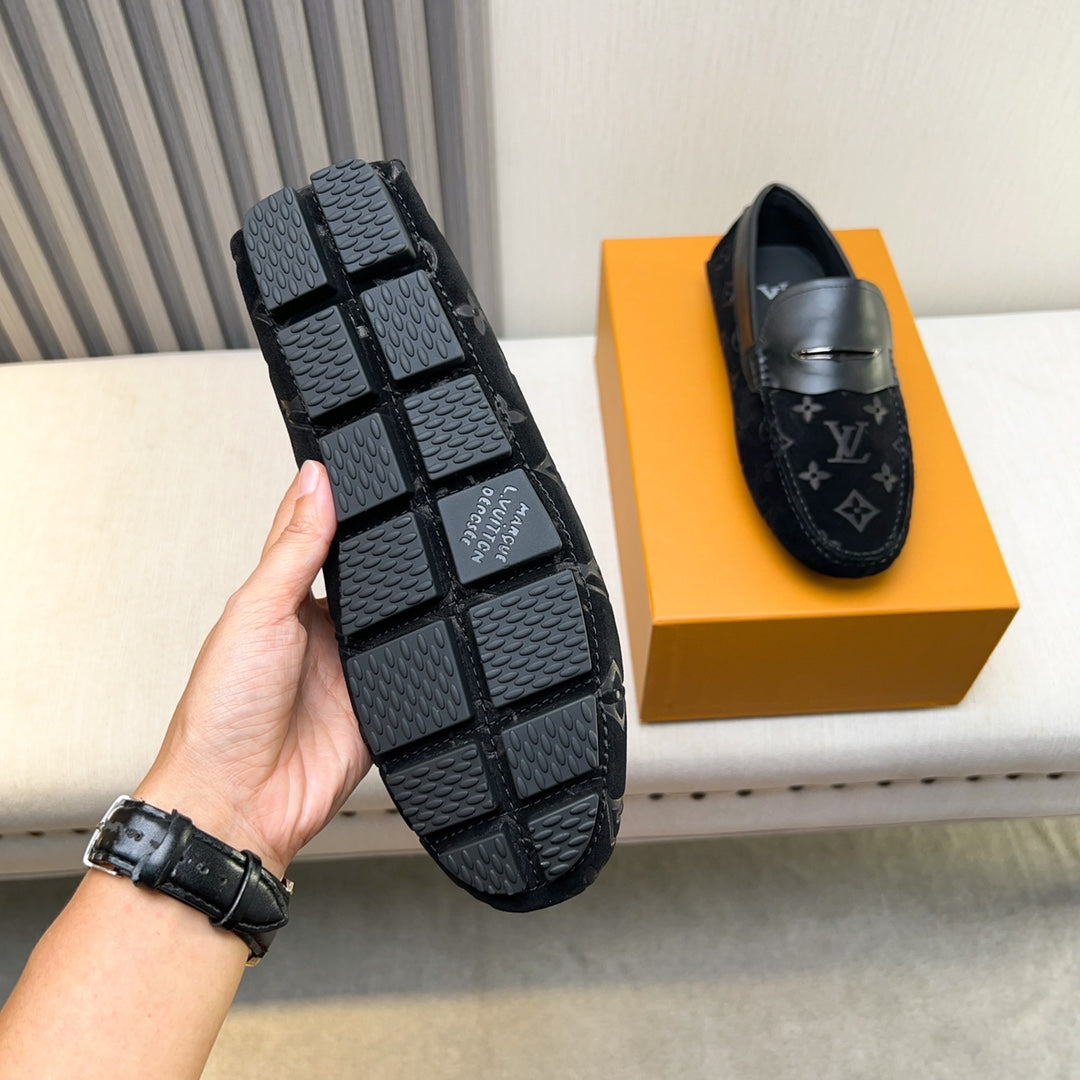 Louis Vuitton Pebbled Leather Driving Shoes
