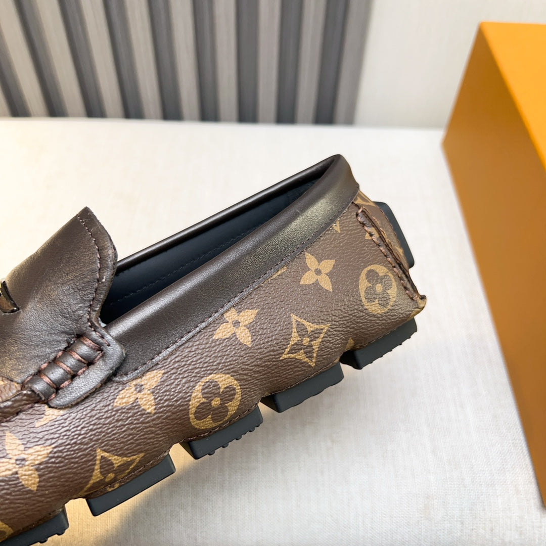 Louis Vuitton Pebbled Leather Driving Shoes