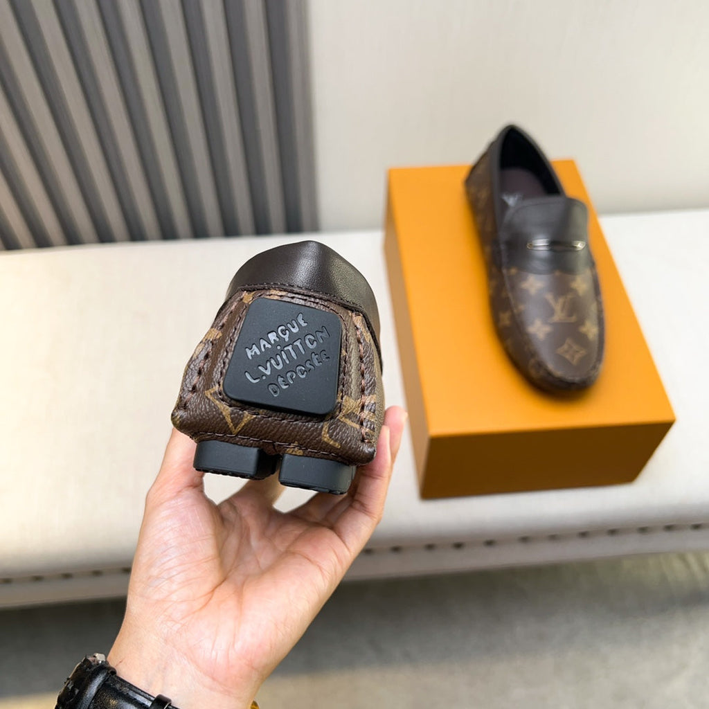 Louis Vuitton Pebbled Leather Driving Shoes