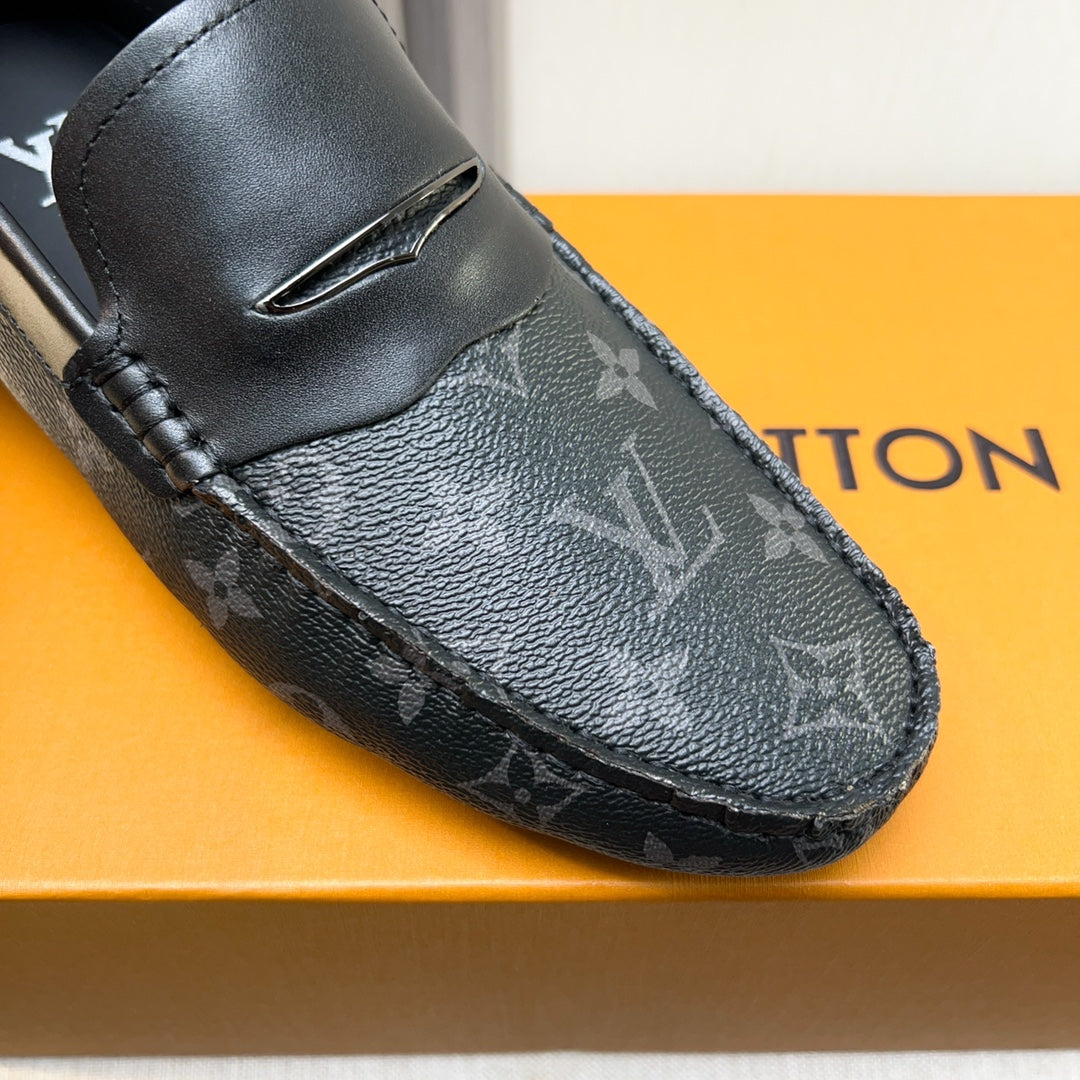 Louis Vuitton Pebbled Leather Driving Shoes