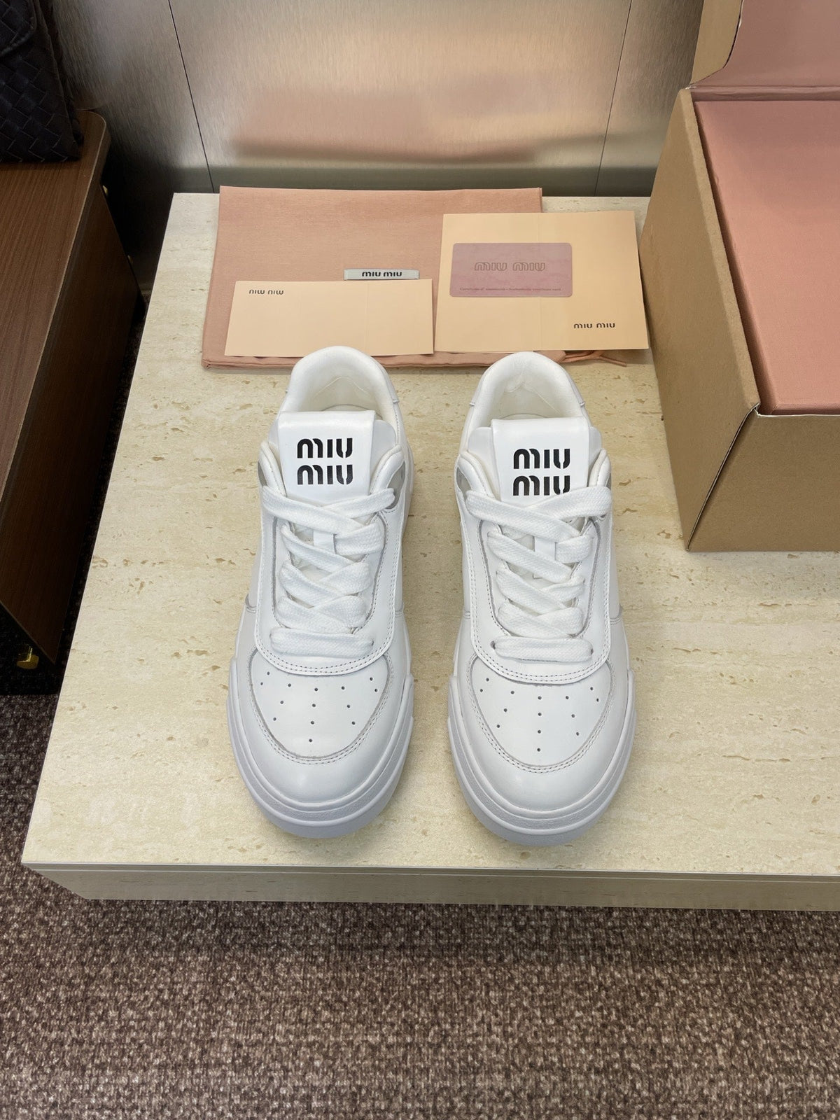 Miu Miu 2025FW Runway Lace-Up Casual Sneakers – 2025FW