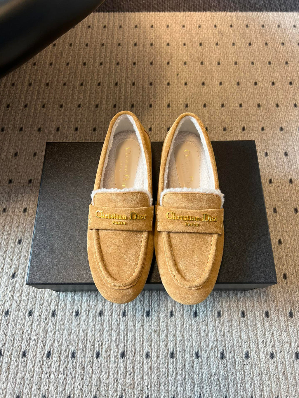 Dior Suede Fur-Lined Loafers – 25SS/FW