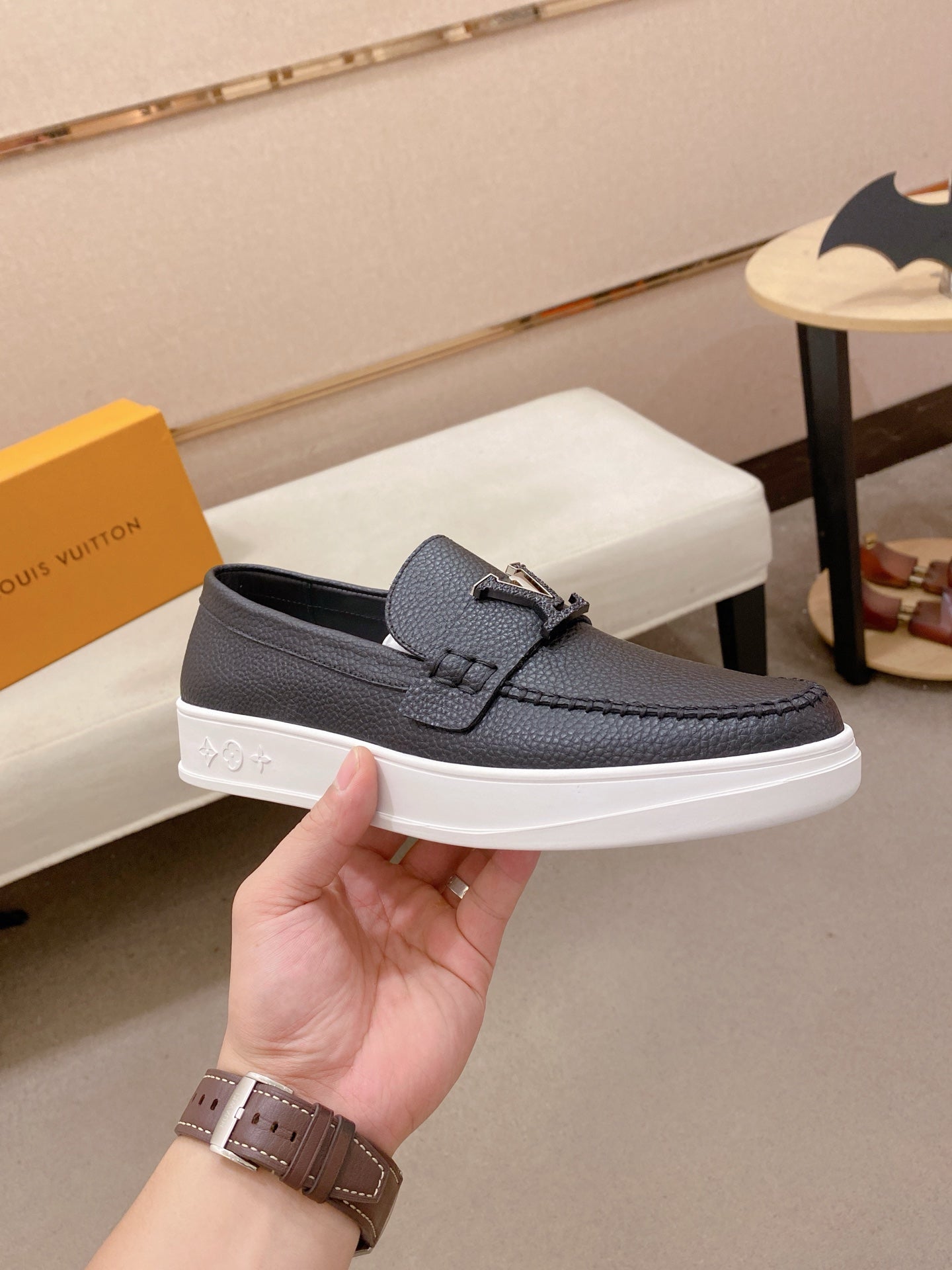 Louis Vuitton New Release Luxury Leather Loafers
