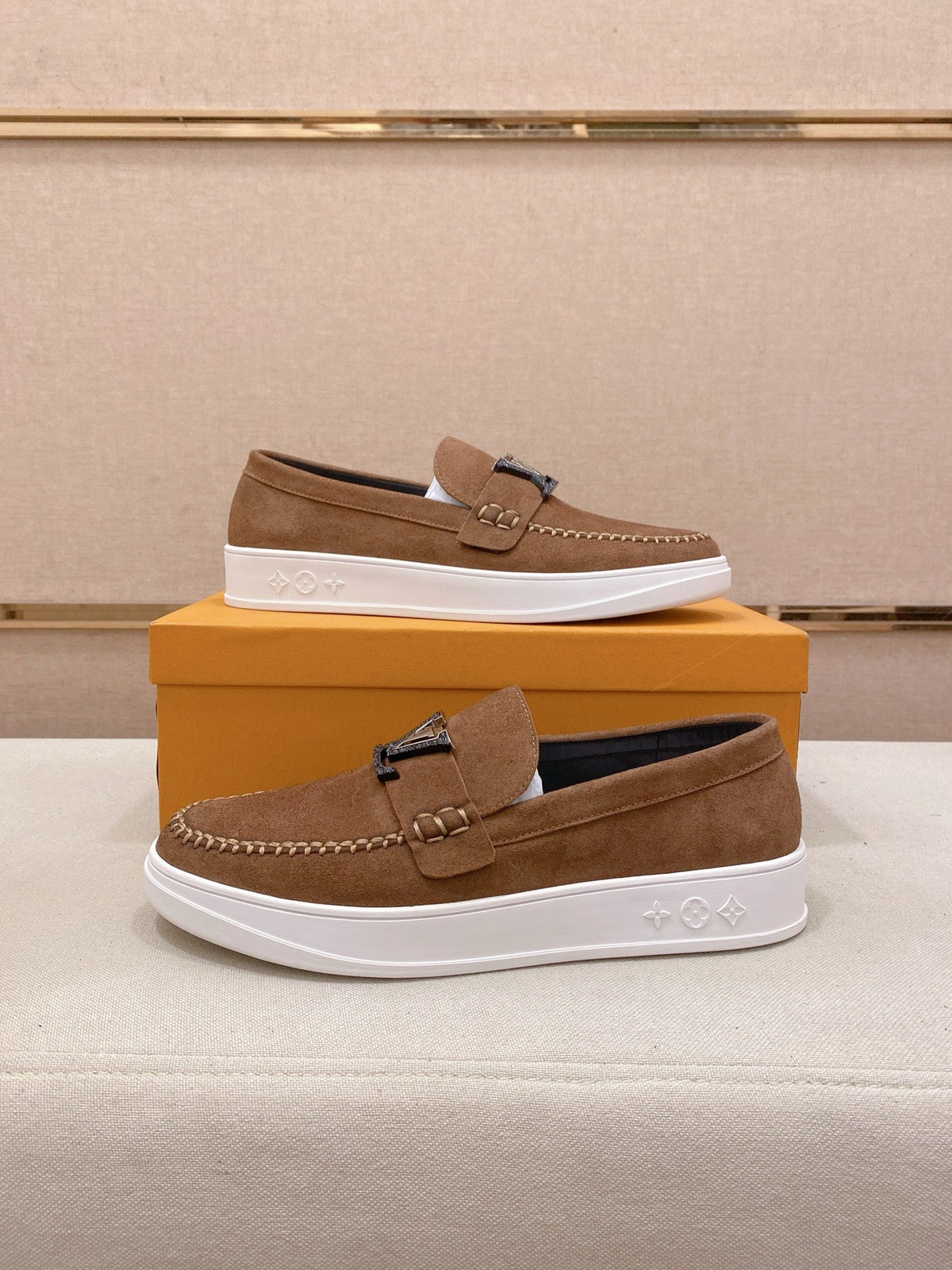 Louis Vuitton New Release Luxury Leather Loafers